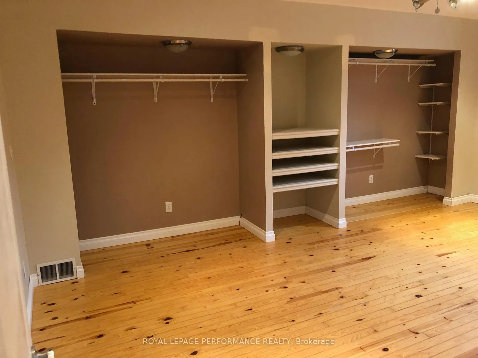 Photo 380 of 1125 Rockingham Avenue, Ottawa, Billings Bridge — HOMEH