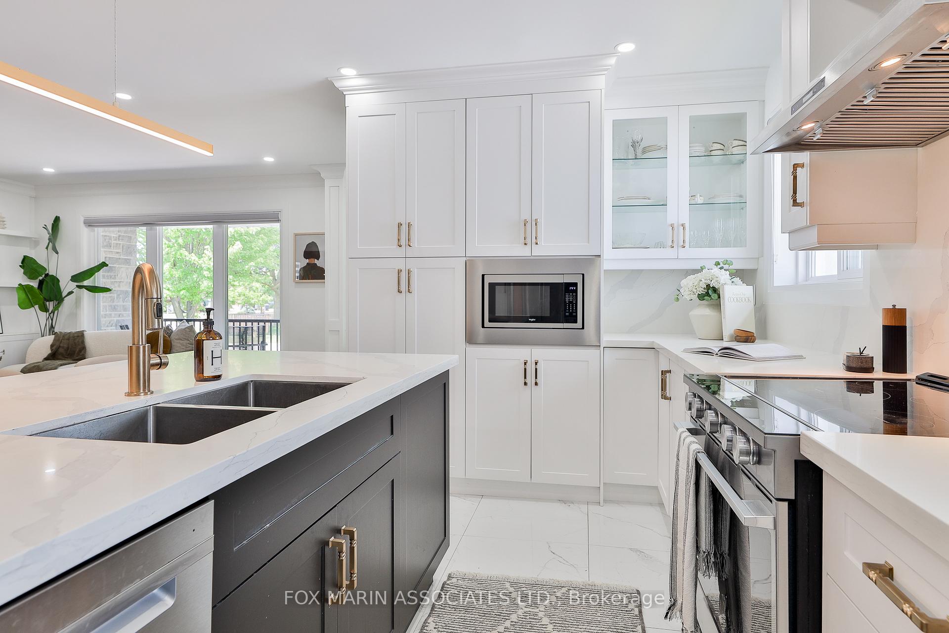 Photo 39 of 57 Gracey Boulevard, Etobicoke, Willowridge-Martingrove-Richview — HOMEH