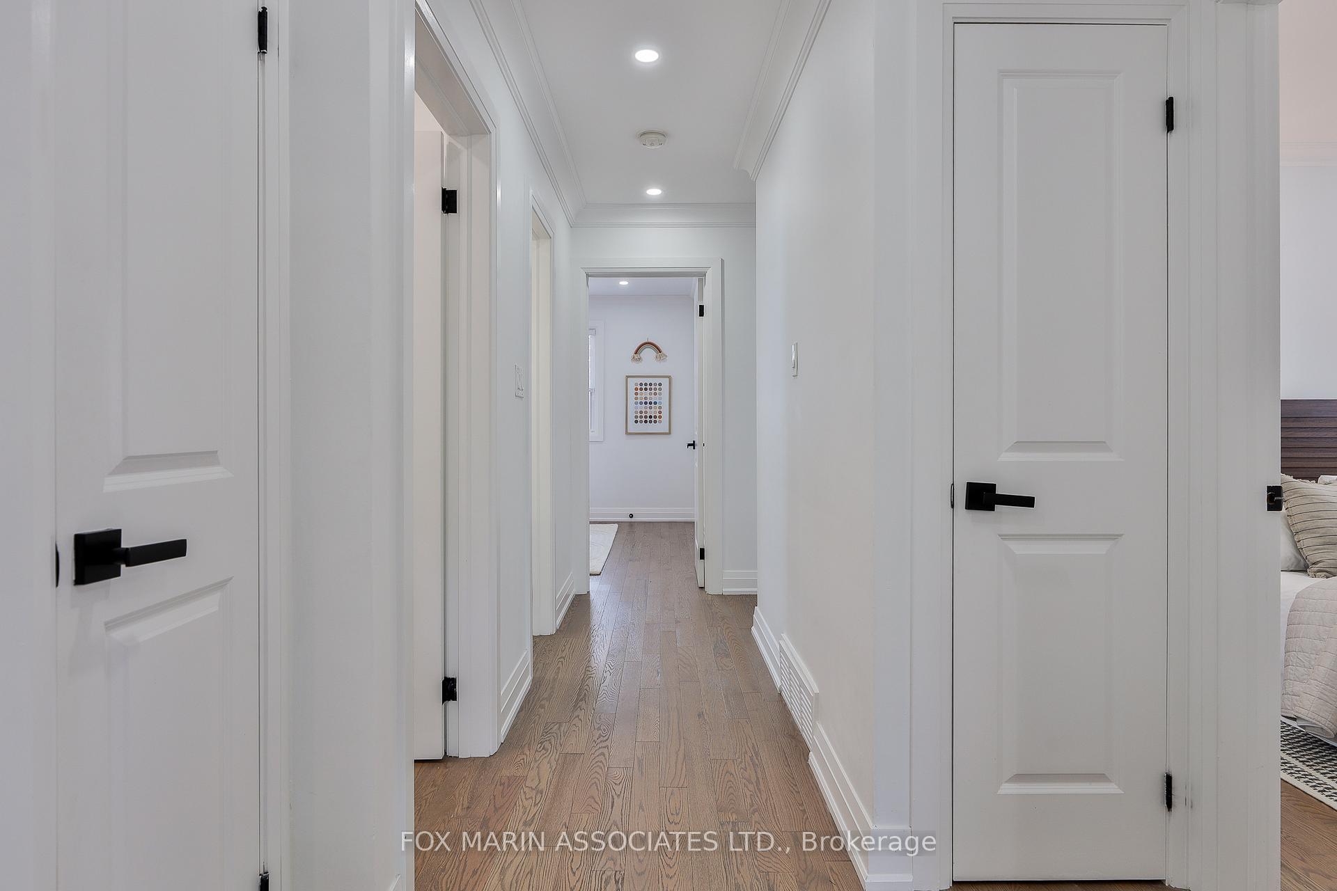 Photo 10 of 57 Gracey Boulevard, Etobicoke, Willowridge-Martingrove-Richview — HOMEH