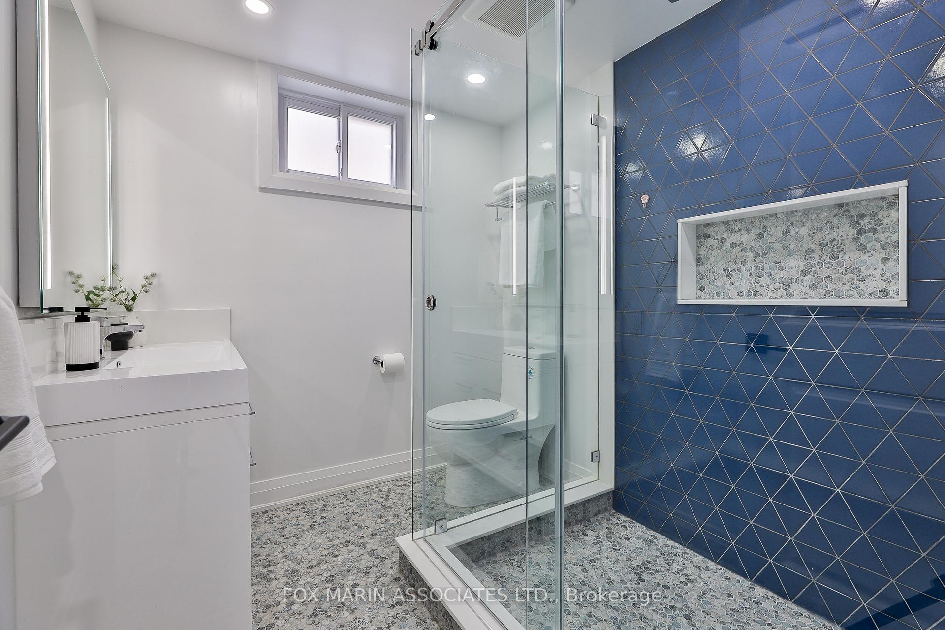 Photo 34 of 57 Gracey Boulevard, Etobicoke, Willowridge-Martingrove-Richview — HOMEH