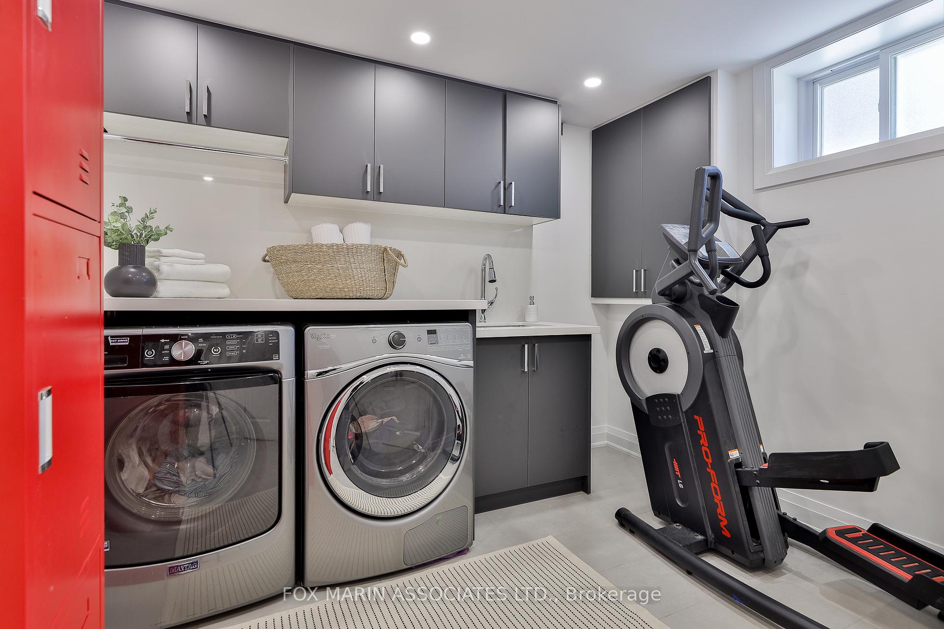 Photo 29 of 57 Gracey Boulevard, Etobicoke, Willowridge-Martingrove-Richview — HOMEH
