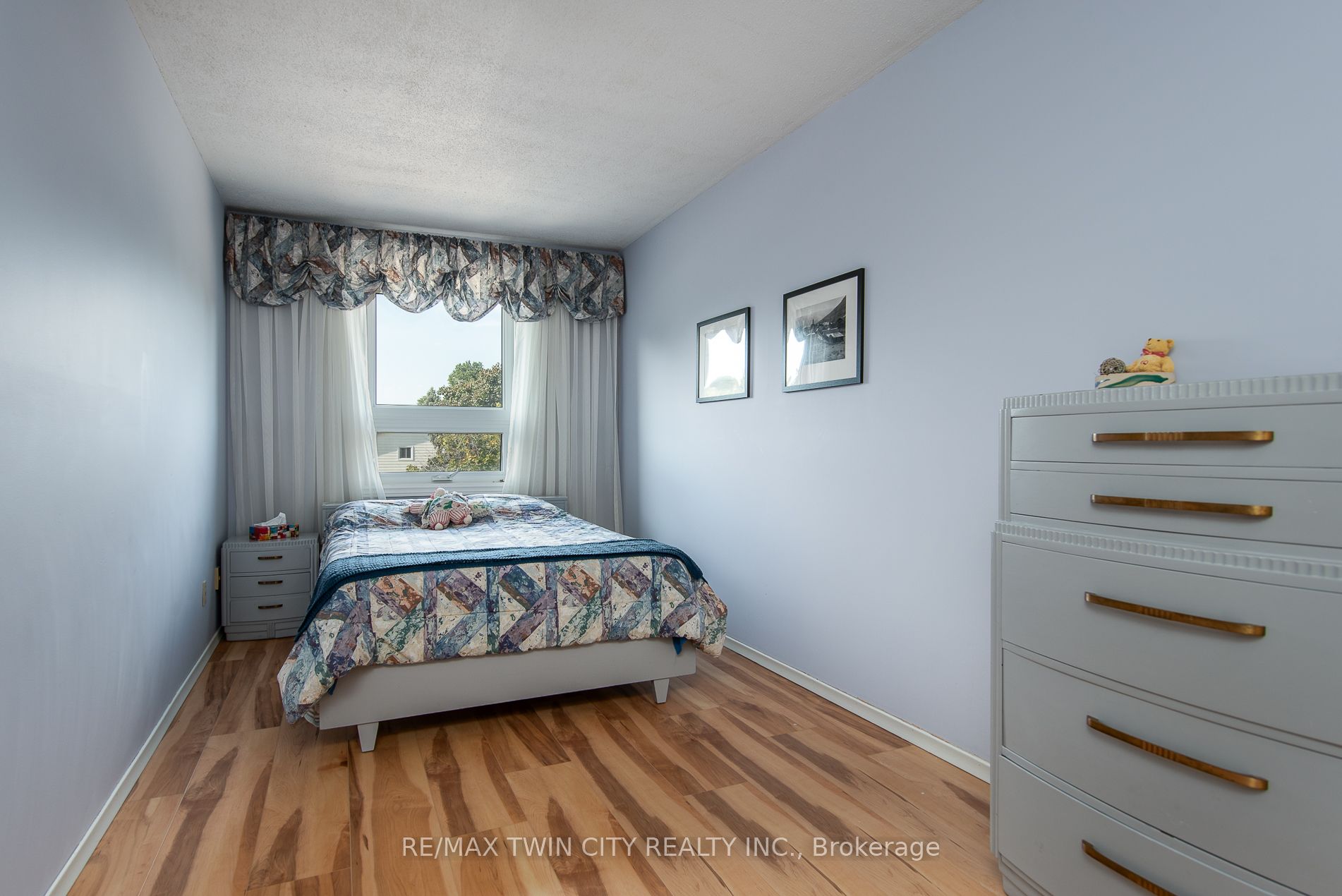 Photo 77 of Unit 1, 17 Gibson Drive, Kitchener — HOMEH