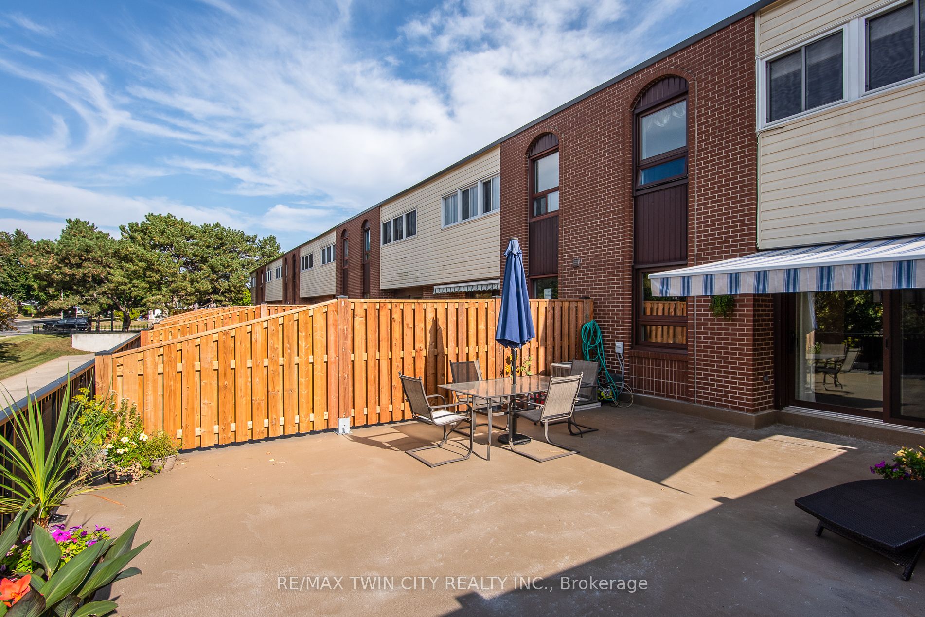Photo 50 of Unit 1, 17 Gibson Drive, Kitchener — HOMEH