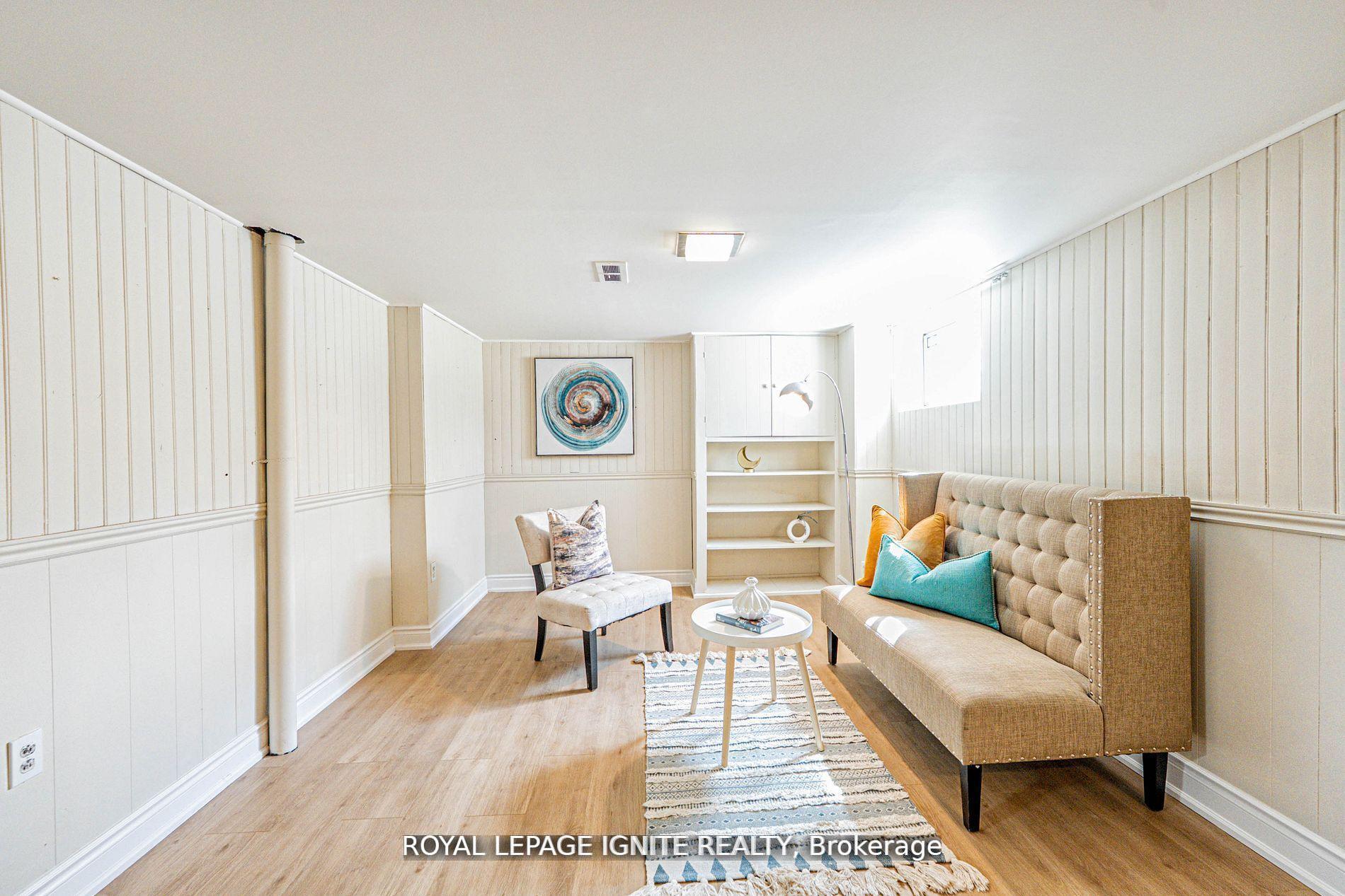 Photo 20 of 53 Riverview Heights, Etobicoke, Humber Heights — HOMEH