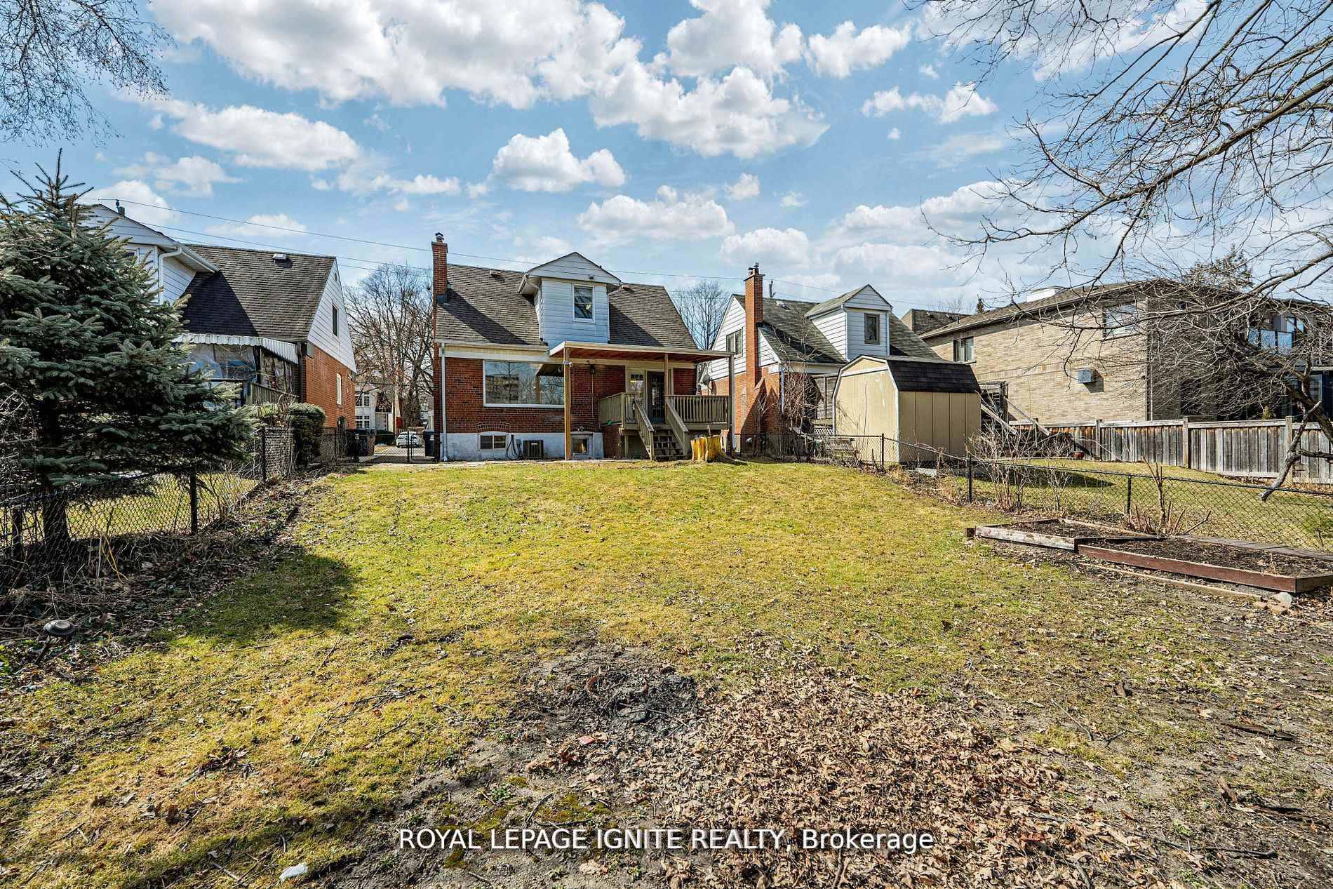 Photo 28 of 53 Riverview Heights, Etobicoke, Humber Heights — HOMEH