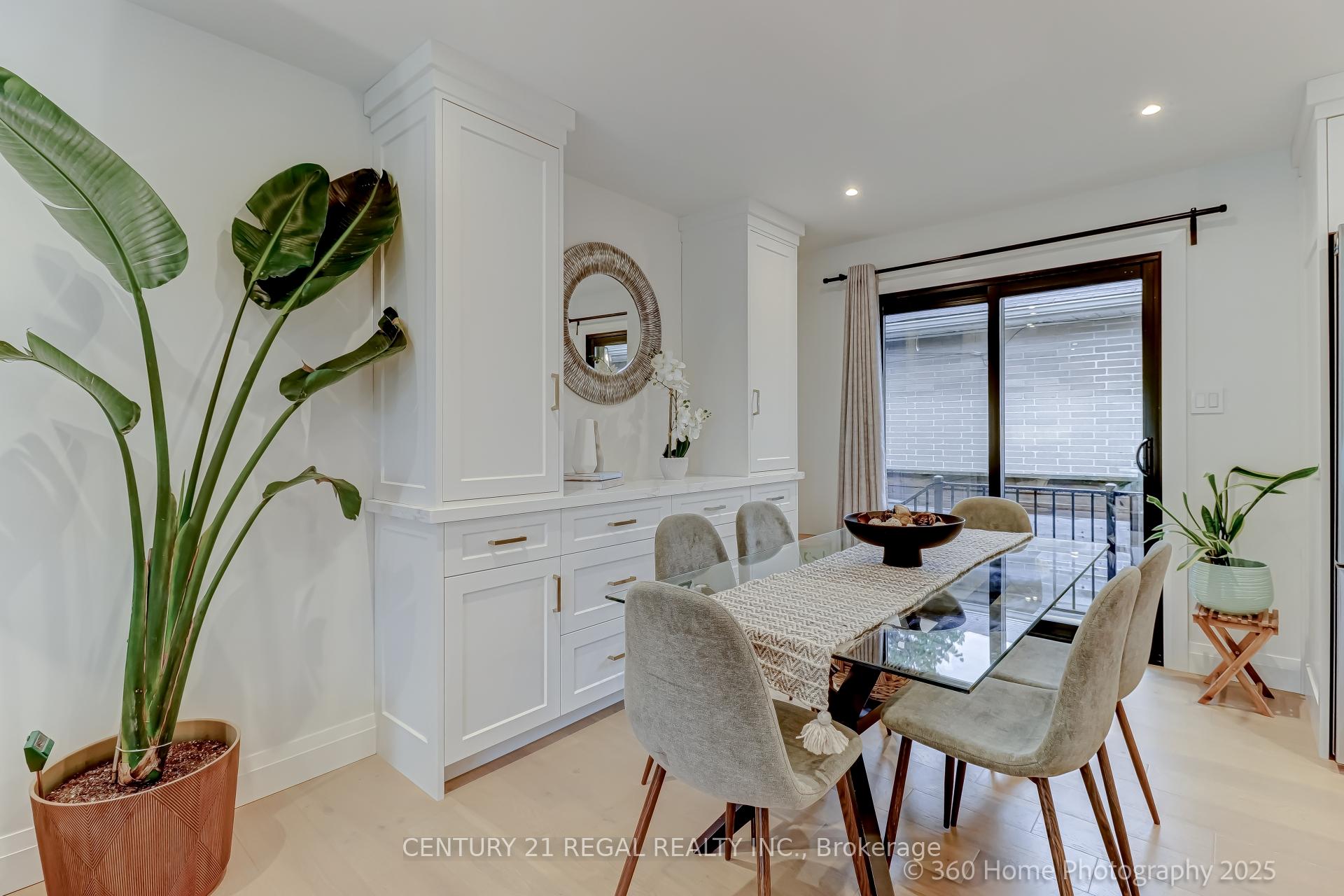Photo 4 of 51 Sabrina Drive, Etobicoke, Willowridge-Martingrove-Richview — HOMEH