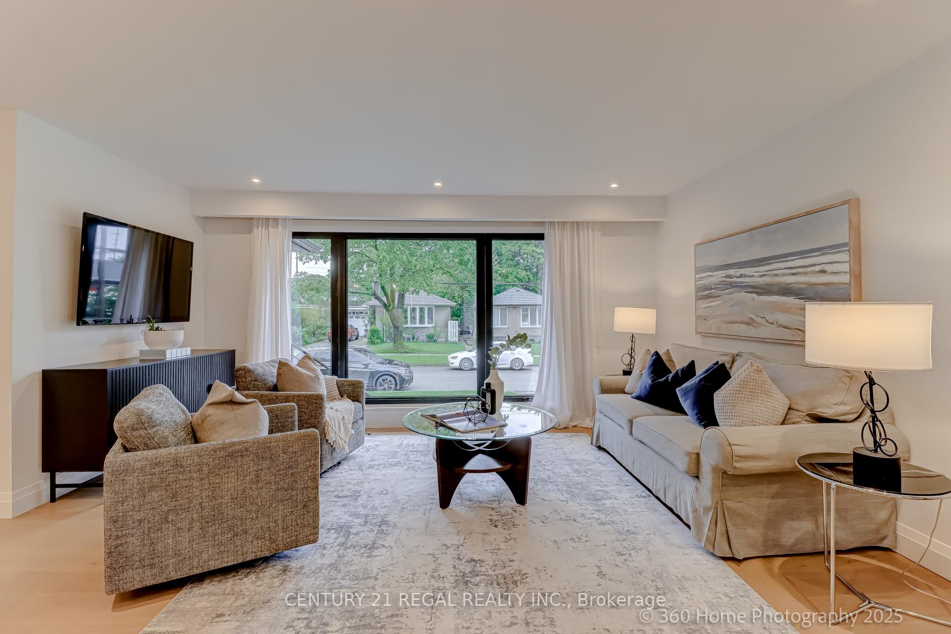 Photo 10 of 51 Sabrina Drive, Etobicoke, Willowridge-Martingrove-Richview — HOMEH