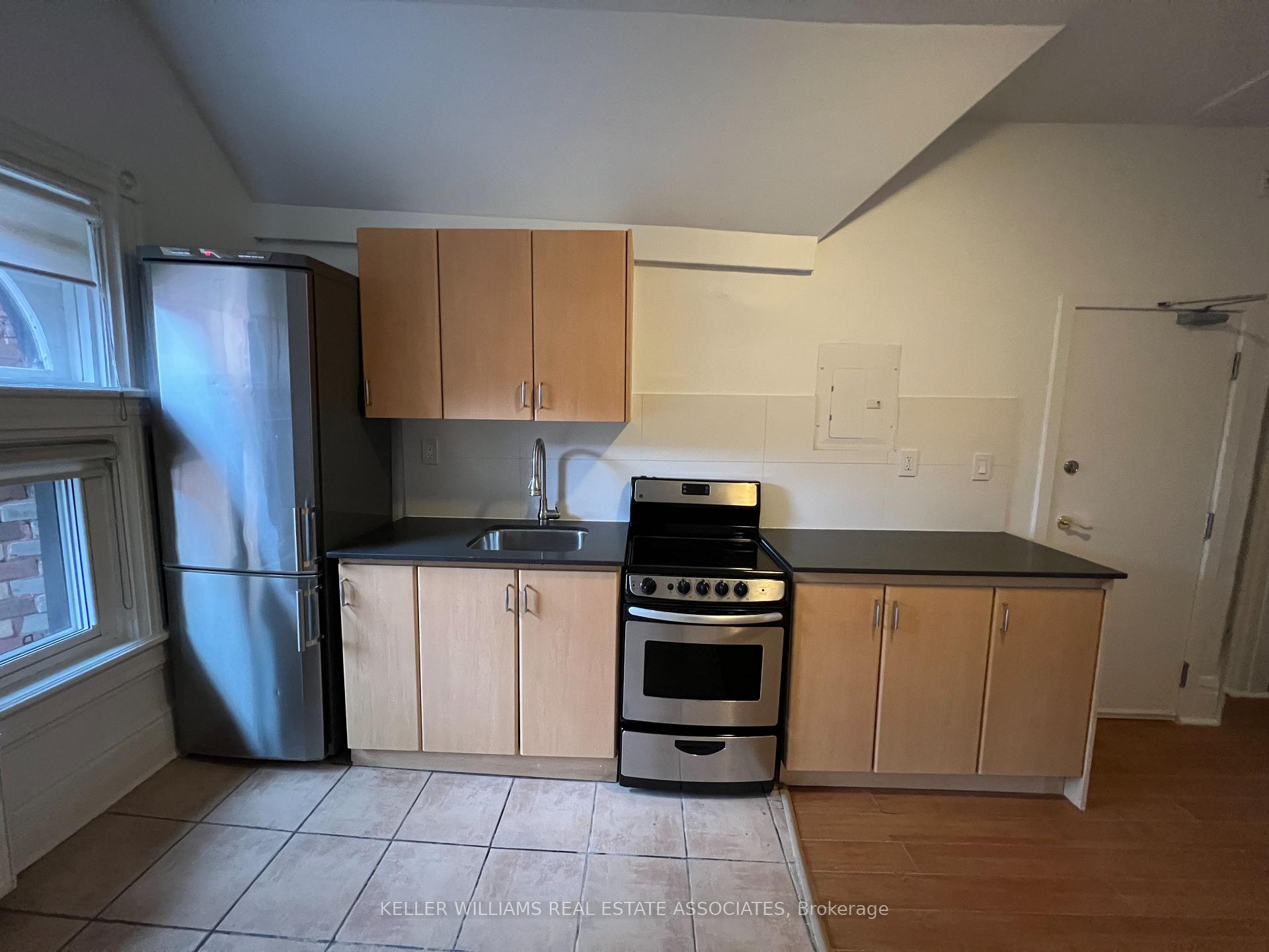 Photo 3 of Unit 415, 160 Huron Street, Toronto, Kensington-Chinatown — HOMEH
