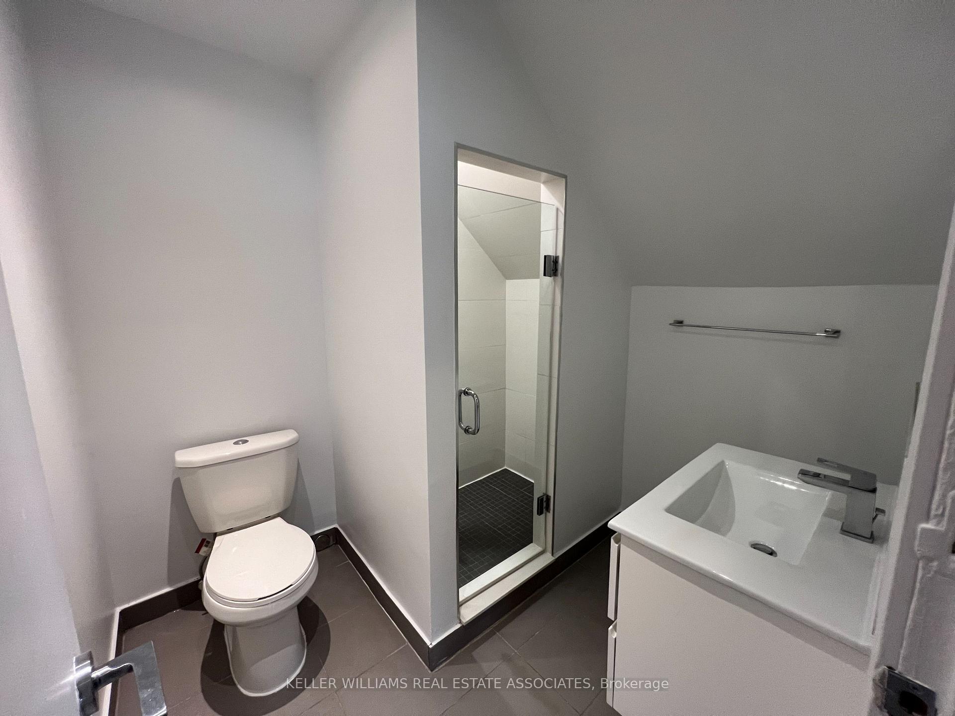 Photo 8 of Unit 415, 160 Huron Street, Toronto, Kensington-Chinatown — HOMEH