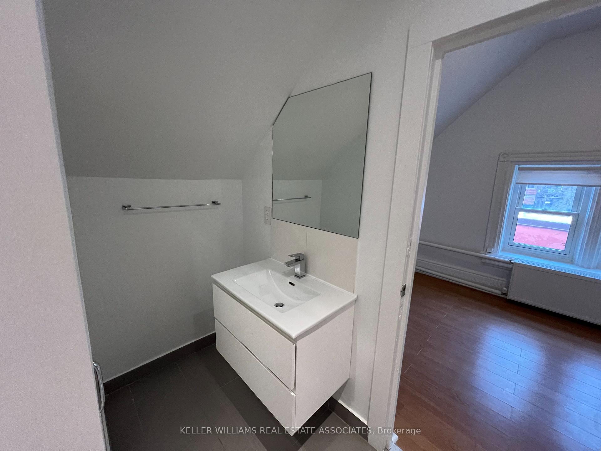 Photo 9 of Unit 415, 160 Huron Street, Toronto, Kensington-Chinatown — HOMEH