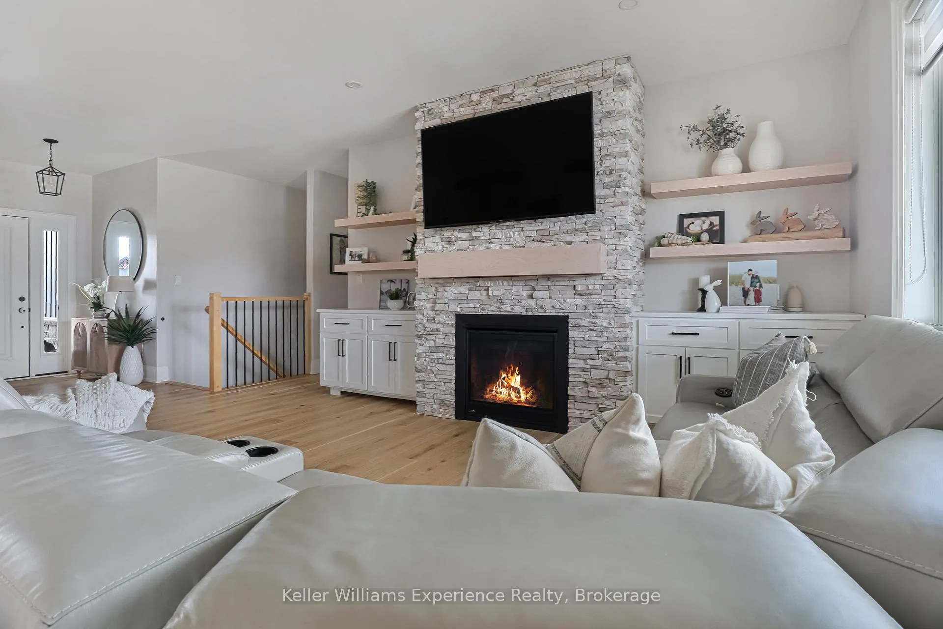 Photo 8 of 56 Chestnut Hill Crescent, Arran-Elderslie — HOMEH
