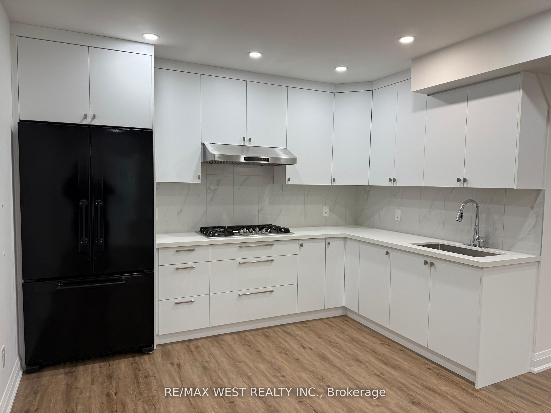 Photo 3 of Unit BSMT, 10 Tynevale Drive, Etobicoke, Willowridge-Martingrove-Richview — HOMEH