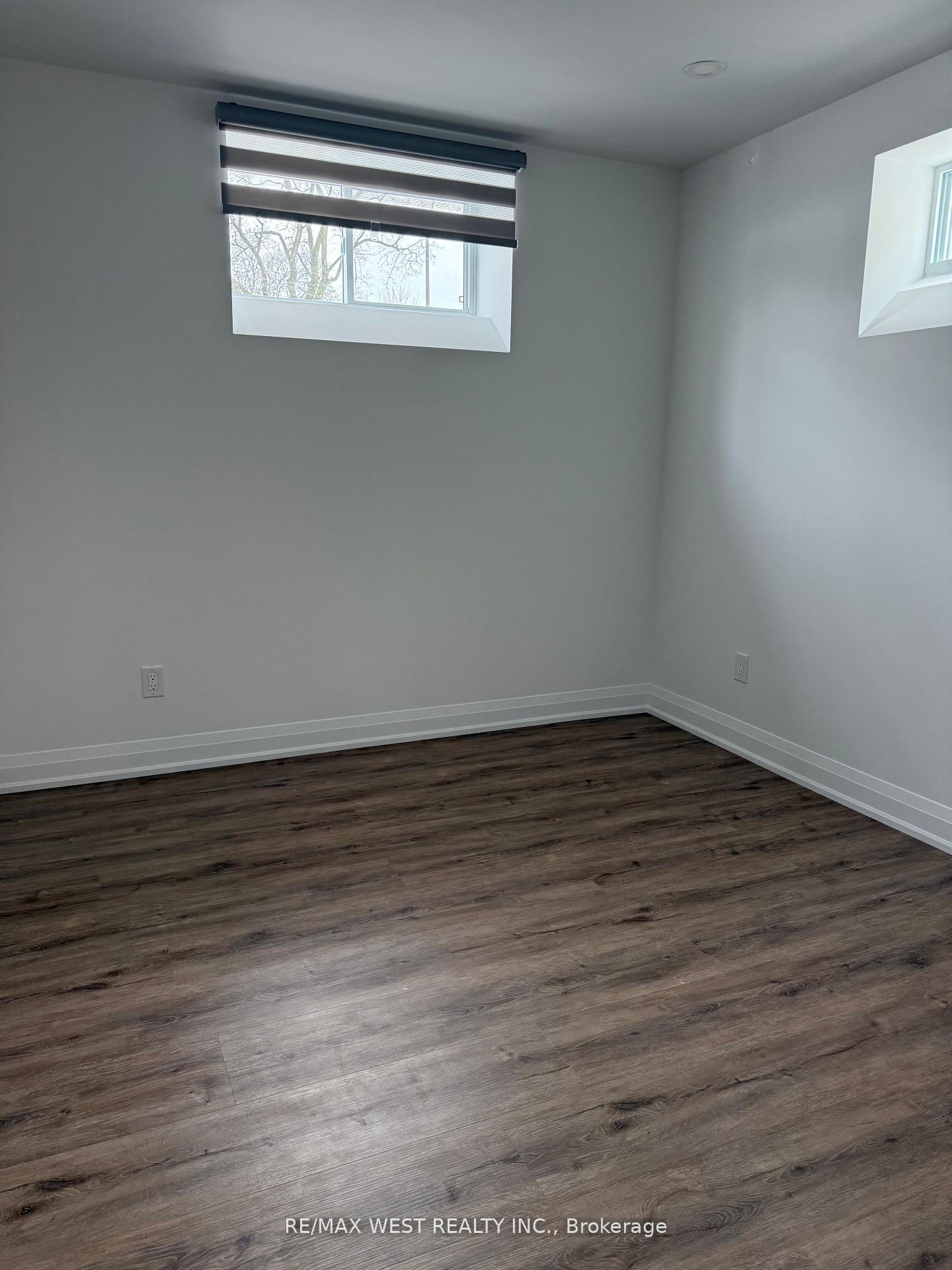 Photo 5 of Unit BSMT, 10 Tynevale Drive, Etobicoke, Willowridge-Martingrove-Richview — HOMEH