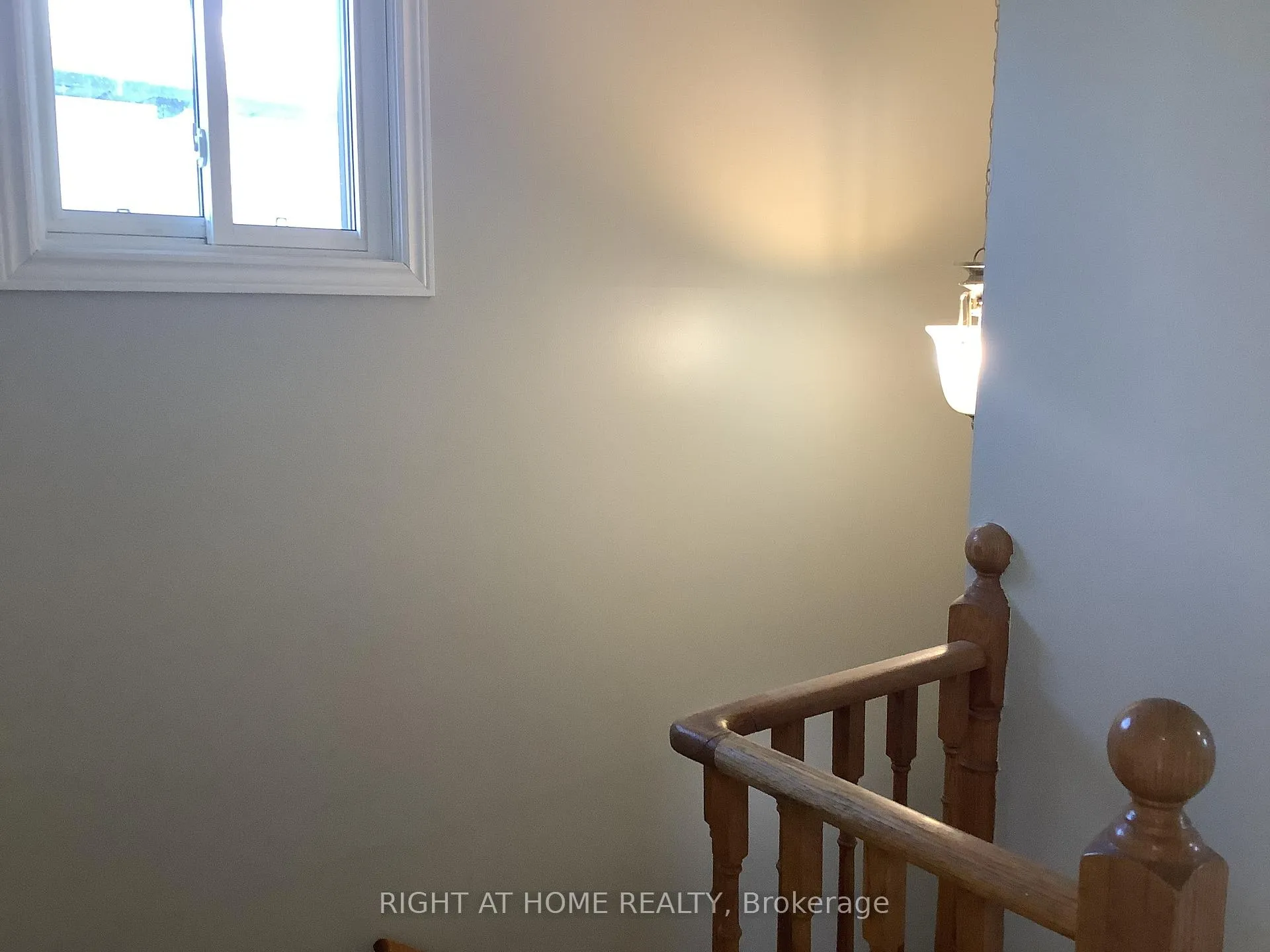 Photo 20 of 11 Rosenfeld Drive, Barrie, Grove East — HOMEH