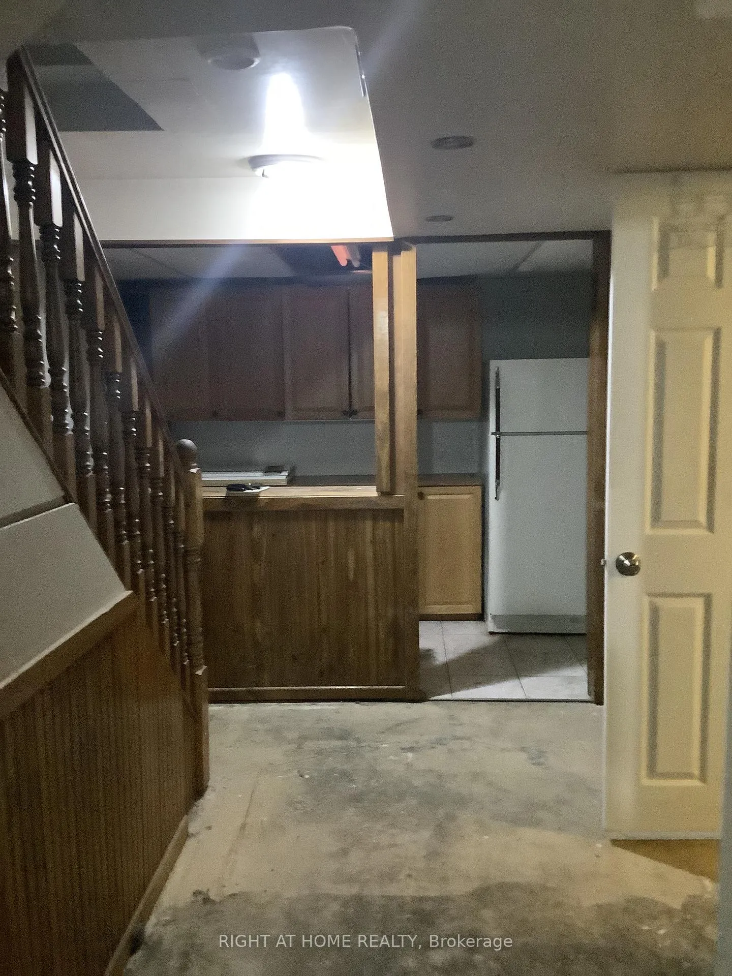 Photo 28 of 11 Rosenfeld Drive, Barrie, Grove East — HOMEH