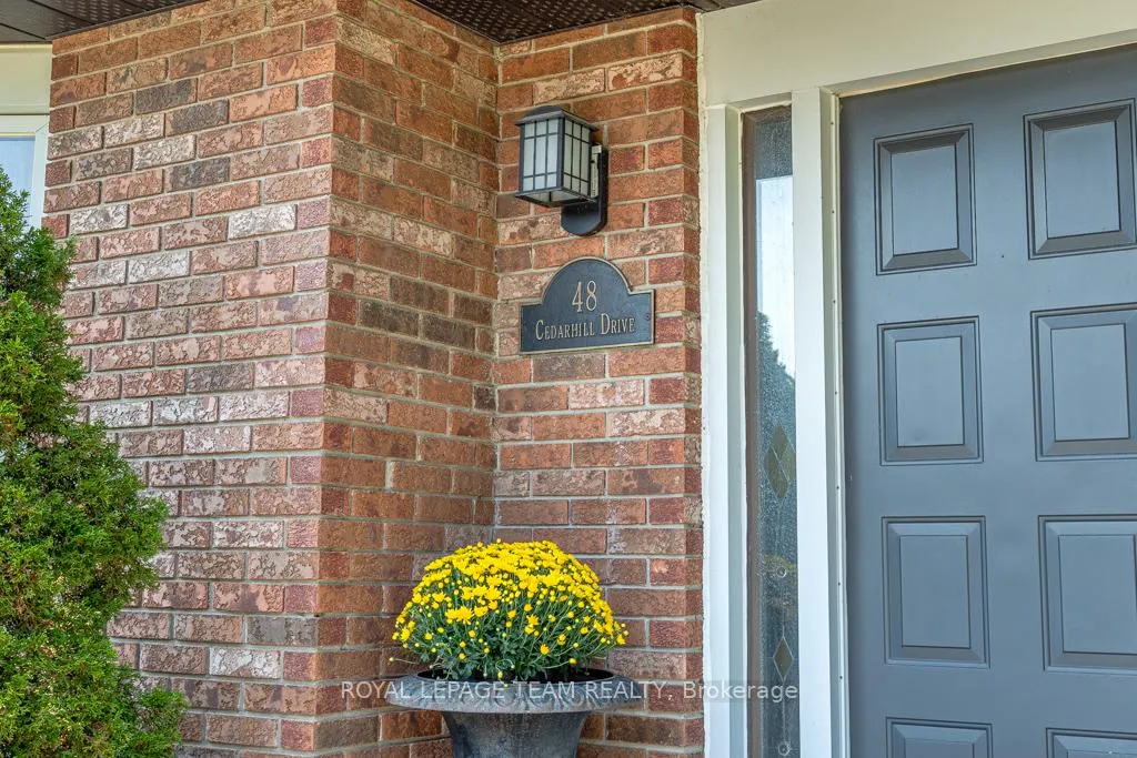 Photo 3 of 48 Cedarhill Drive, Ottawa, Cedar Hill/Orchard Estates — HOMEH
