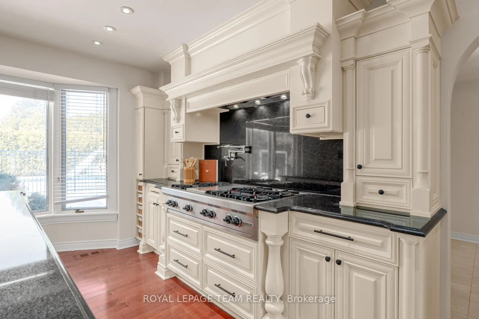 Photo 38 of 48 Cedarhill Drive, Ottawa, Cedar Hill/Orchard Estates — HOMEH