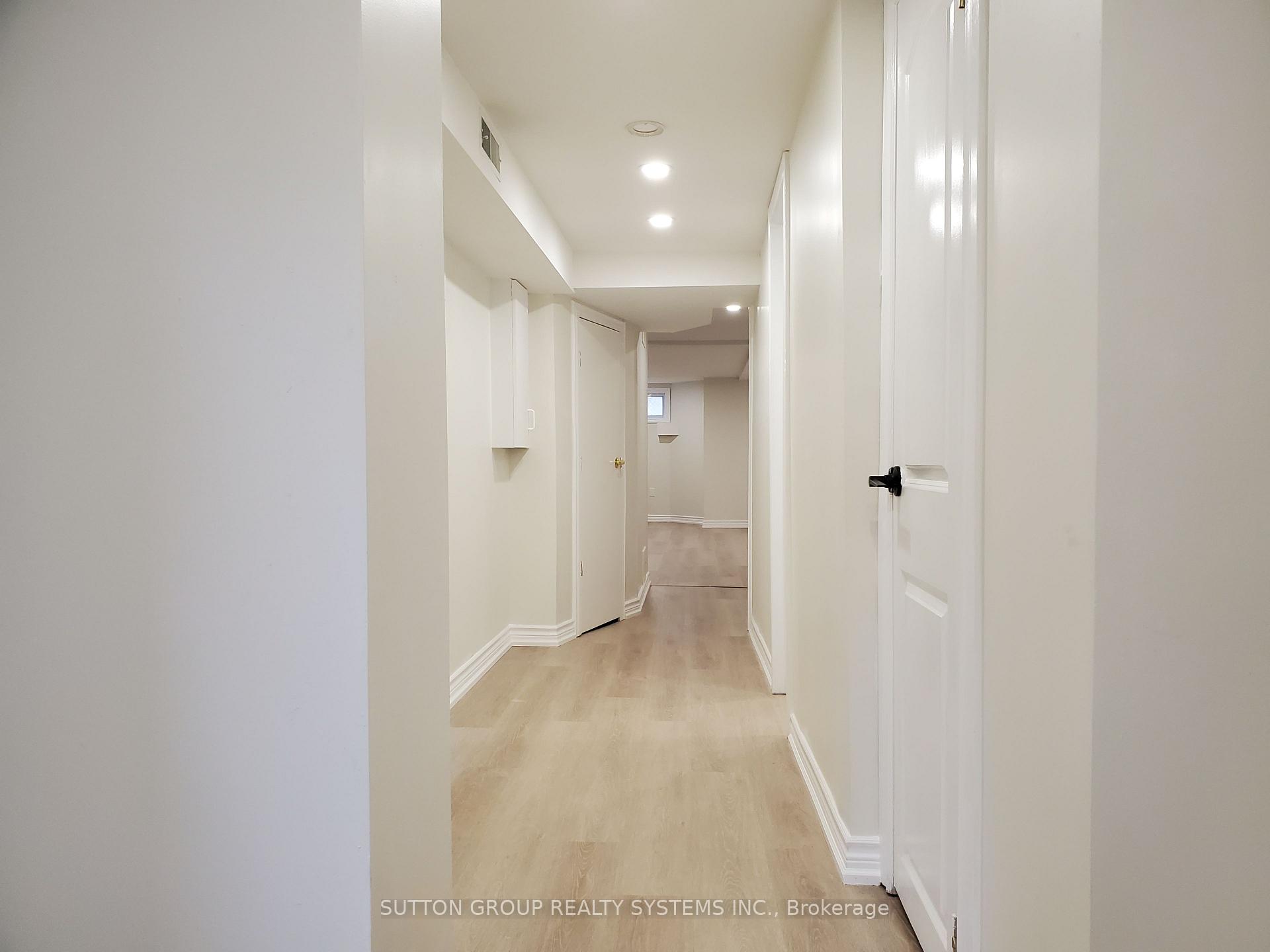 Photo 4 of Unit Bsmt, 33 Shirley Street, Toronto, Little Portugal — HOMEH