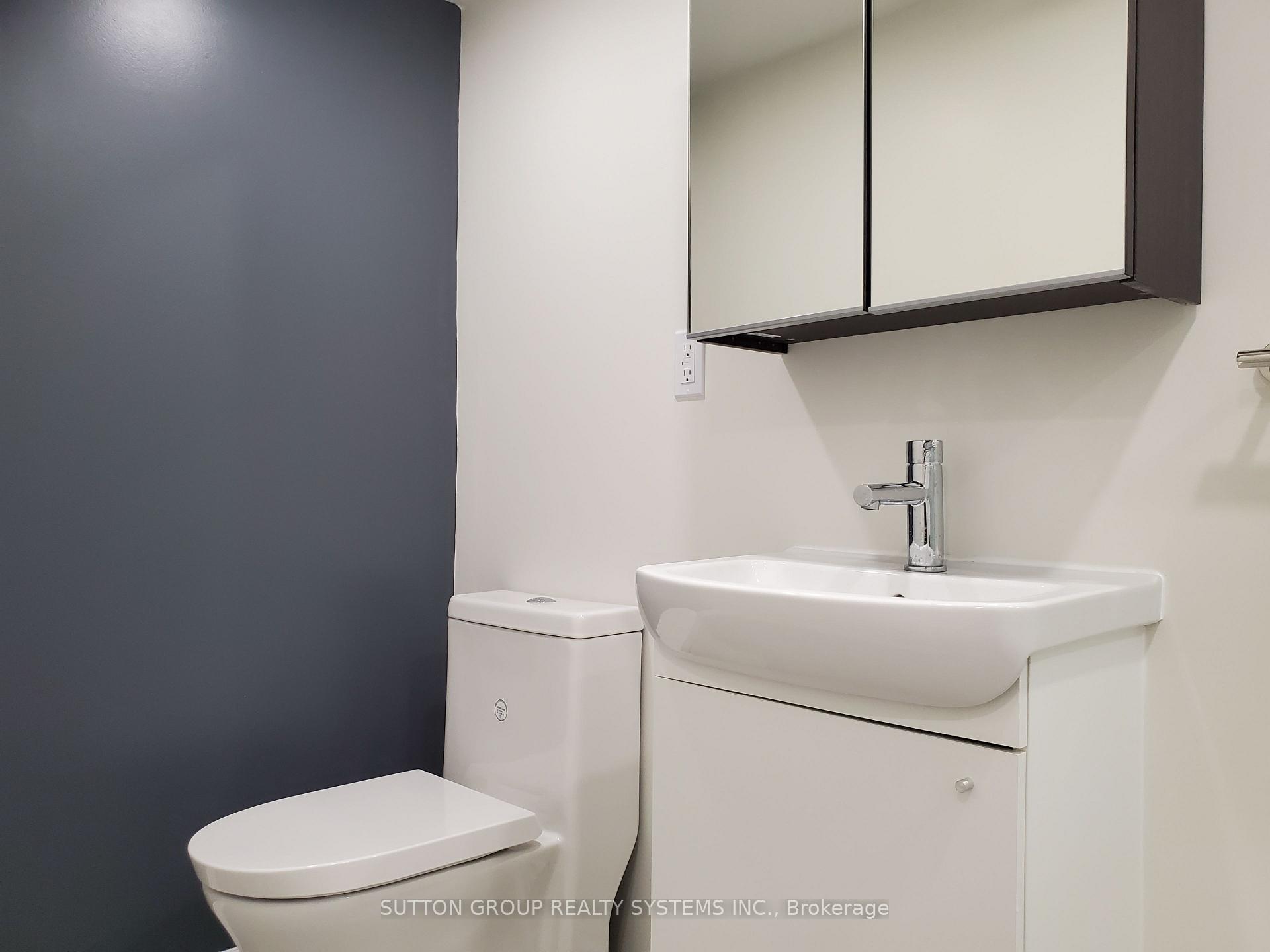Photo 7 of Unit Bsmt, 33 Shirley Street, Toronto, Little Portugal — HOMEH
