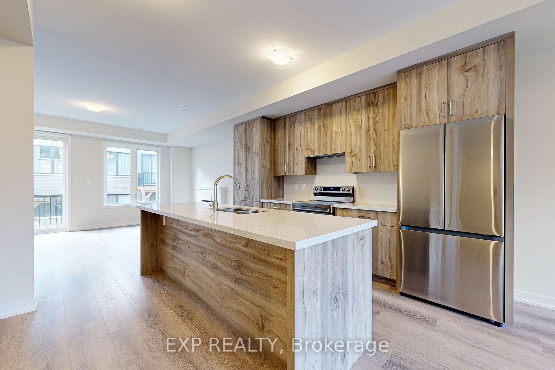 Photo 45 of 1325 Shevchenko Boulevard, Oakville, Northwest — HOMEH