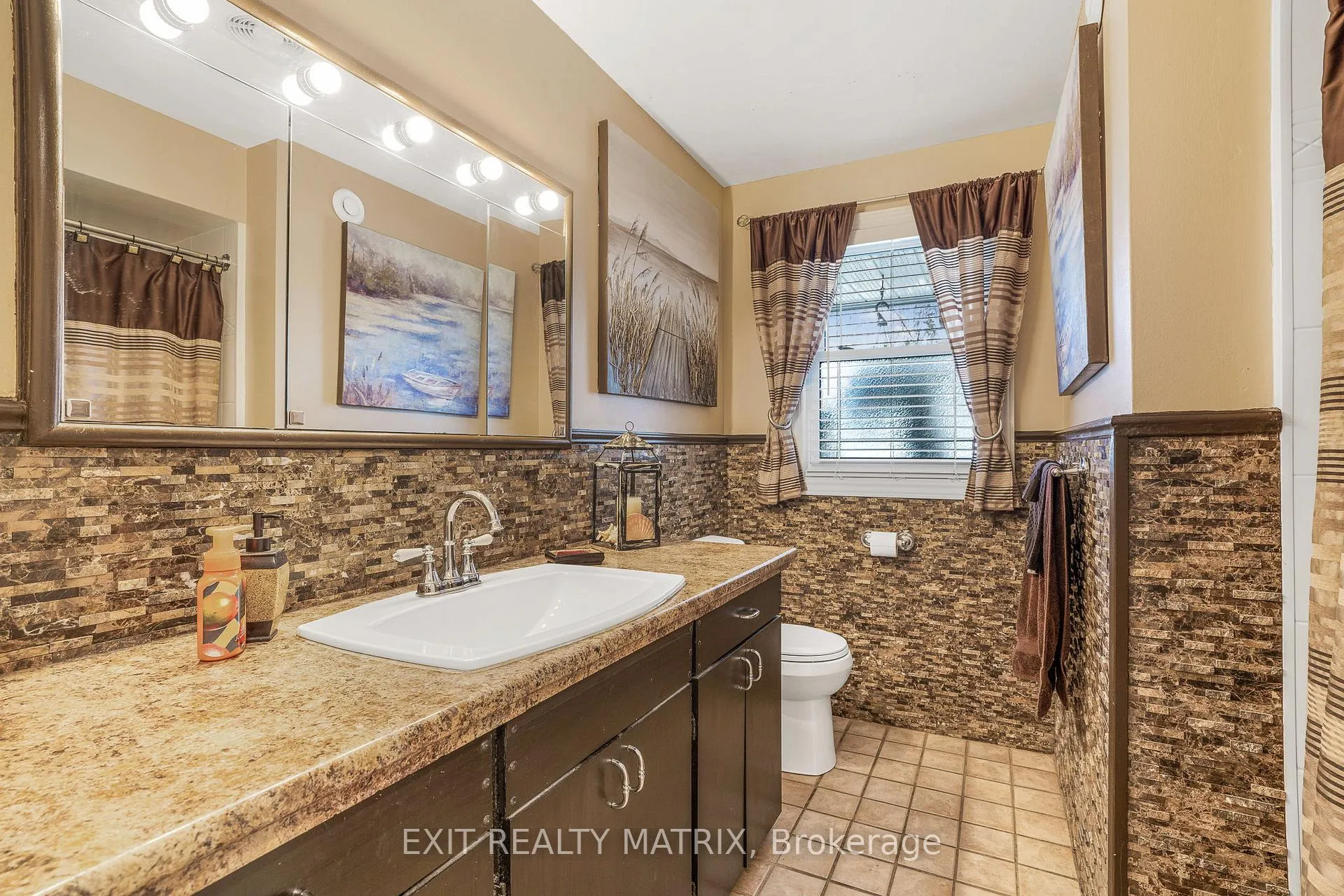Photo 58 of 440 Smyth Road, Ottawa, Alta Vista/Faircrest Heights — HOMEH