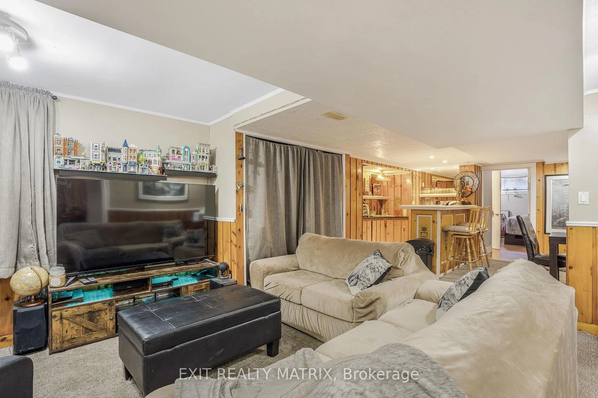 Photo 93 of 440 Smyth Road, Ottawa, Alta Vista/Faircrest Heights — HOMEH