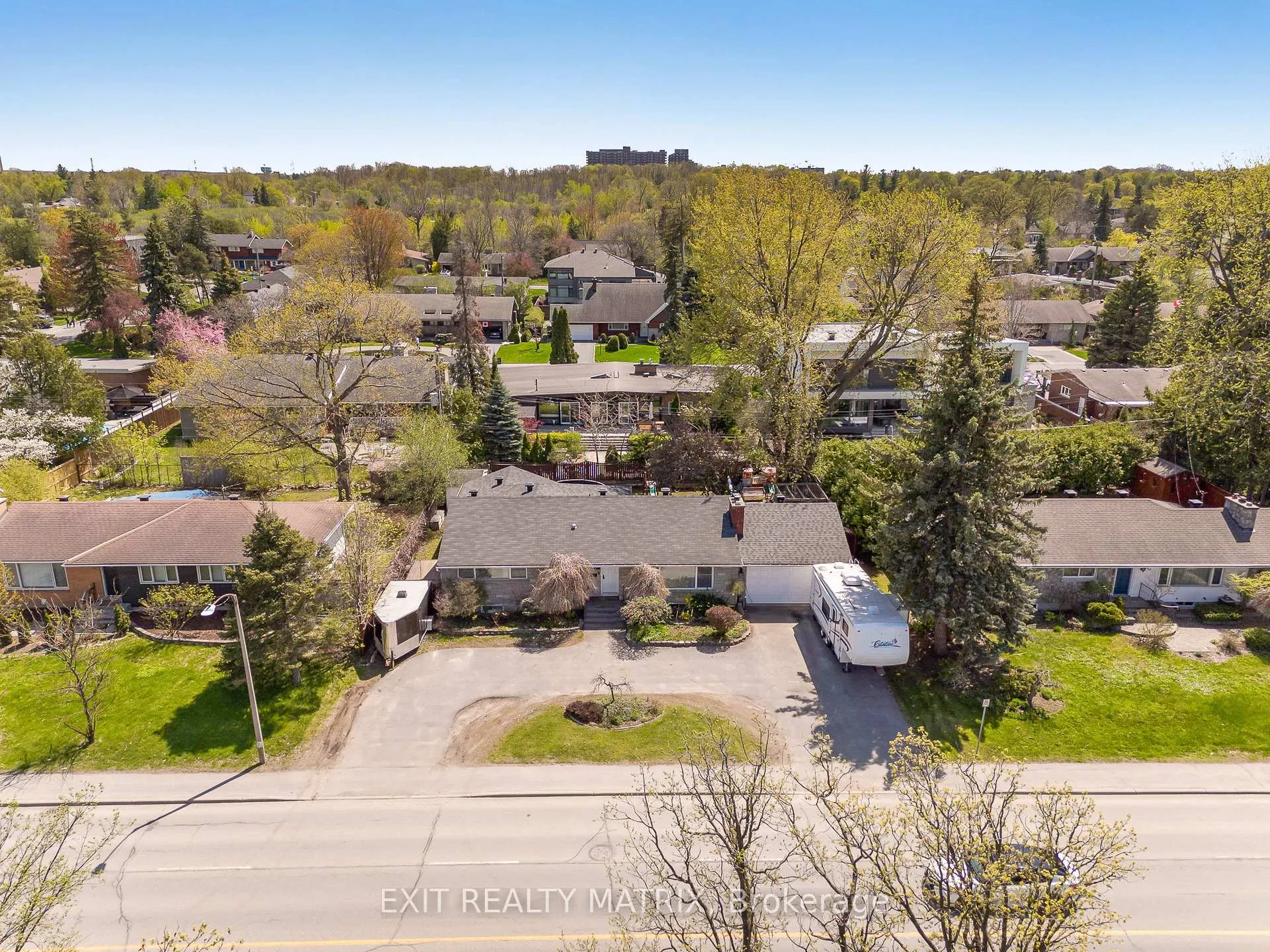Photo 130 of 440 Smyth Road, Ottawa, Alta Vista/Faircrest Heights — HOMEH