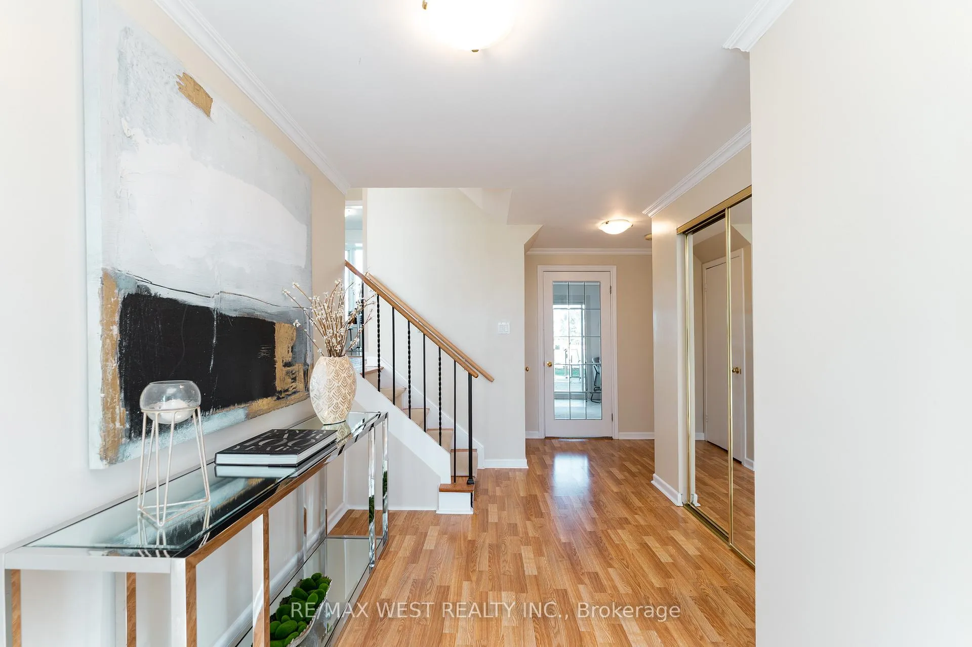 Photo 5 of 25 Bryant Road, Ajax, South East — HOMEH