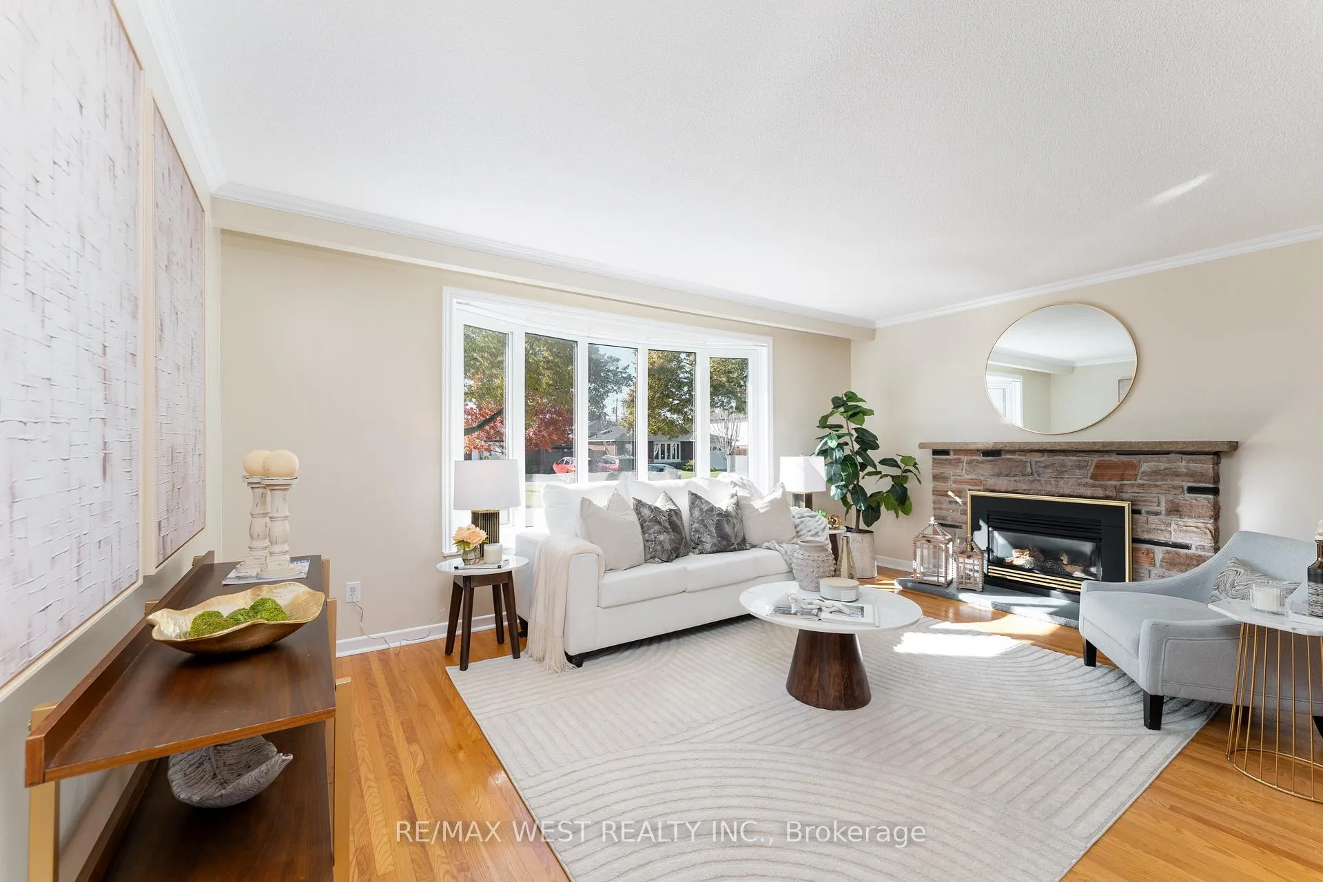 Photo 7 of 25 Bryant Road, Ajax, South East — HOMEH