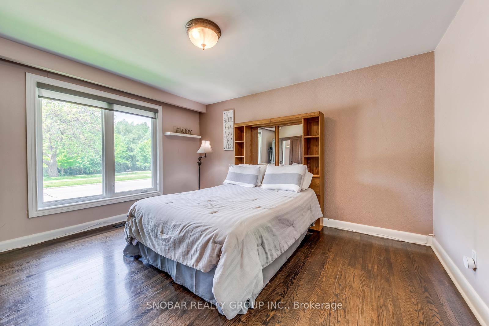 Photo 26 of 53 Fenley Drive, Etobicoke, Kingsview Village-The Westway — HOMEH