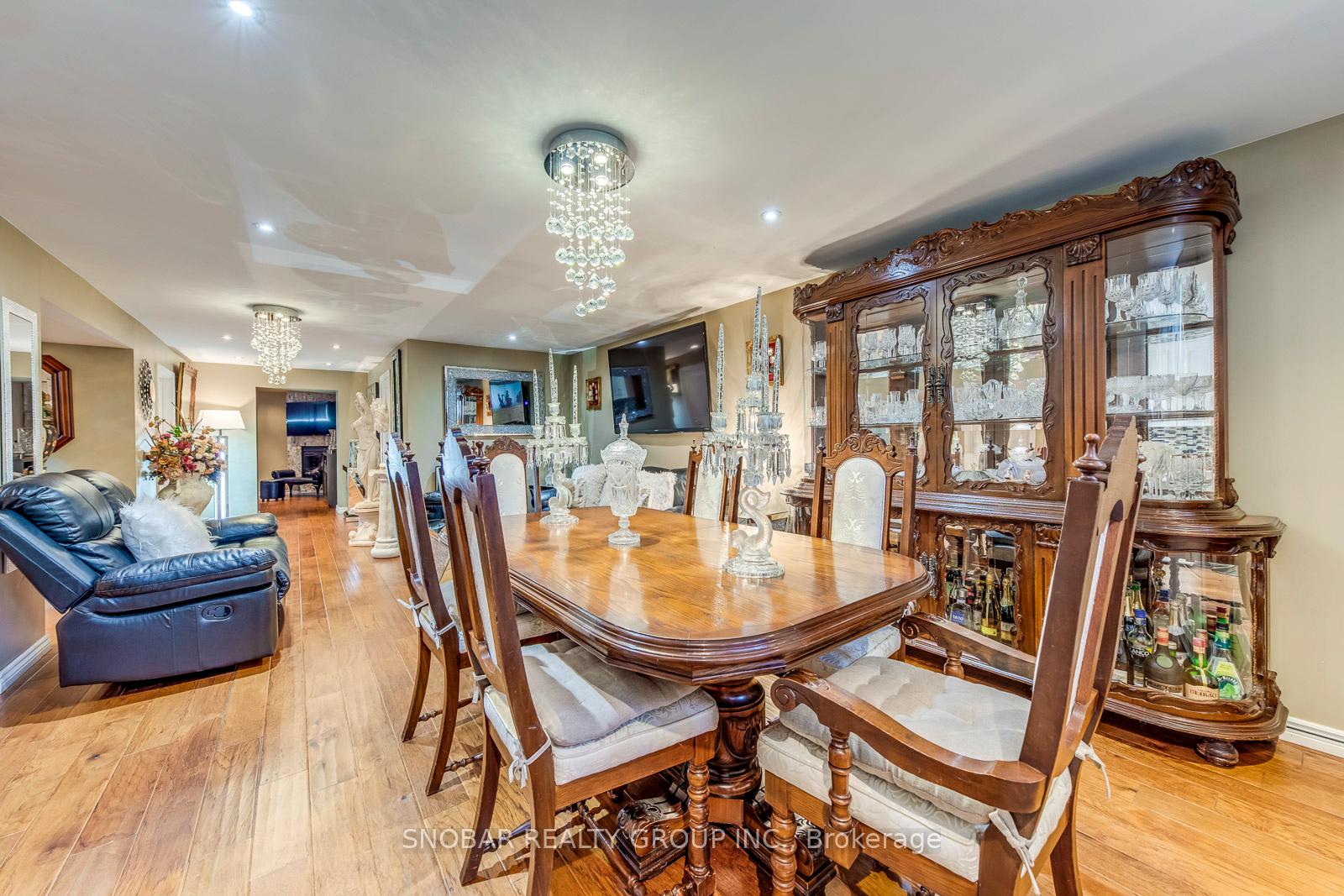 Photo 15 of 53 Fenley Drive, Etobicoke, Kingsview Village-The Westway — HOMEH