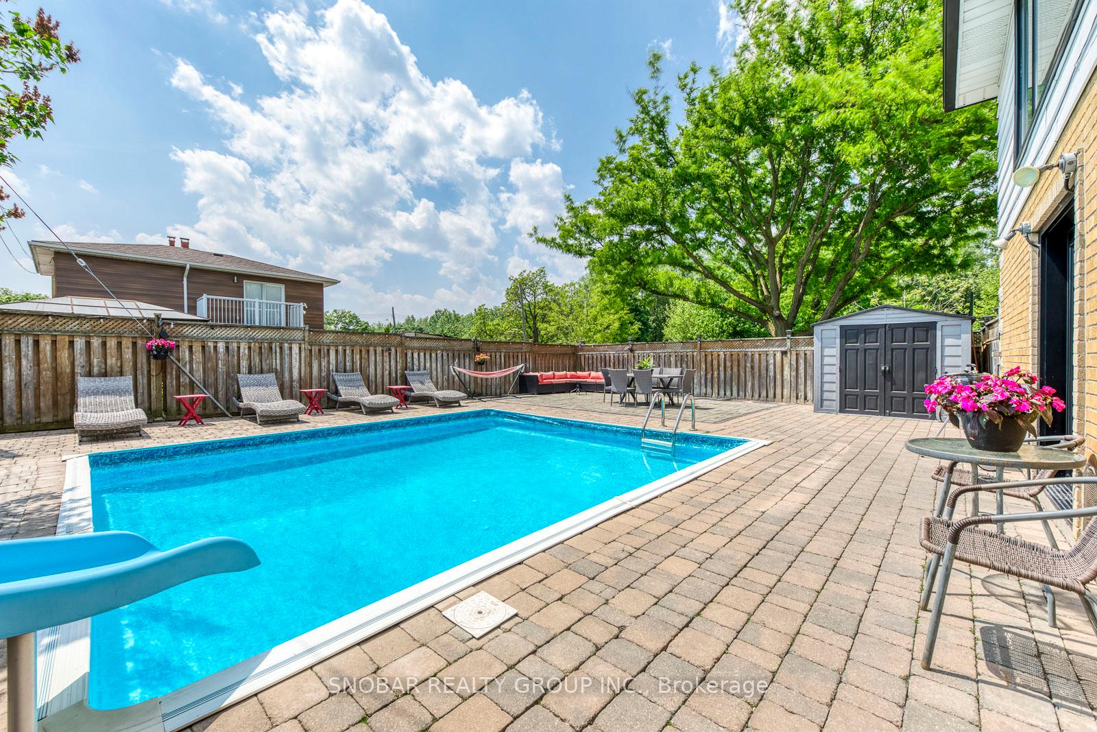 Photo 25 of 53 Fenley Drive, Etobicoke, Kingsview Village-The Westway — HOMEH