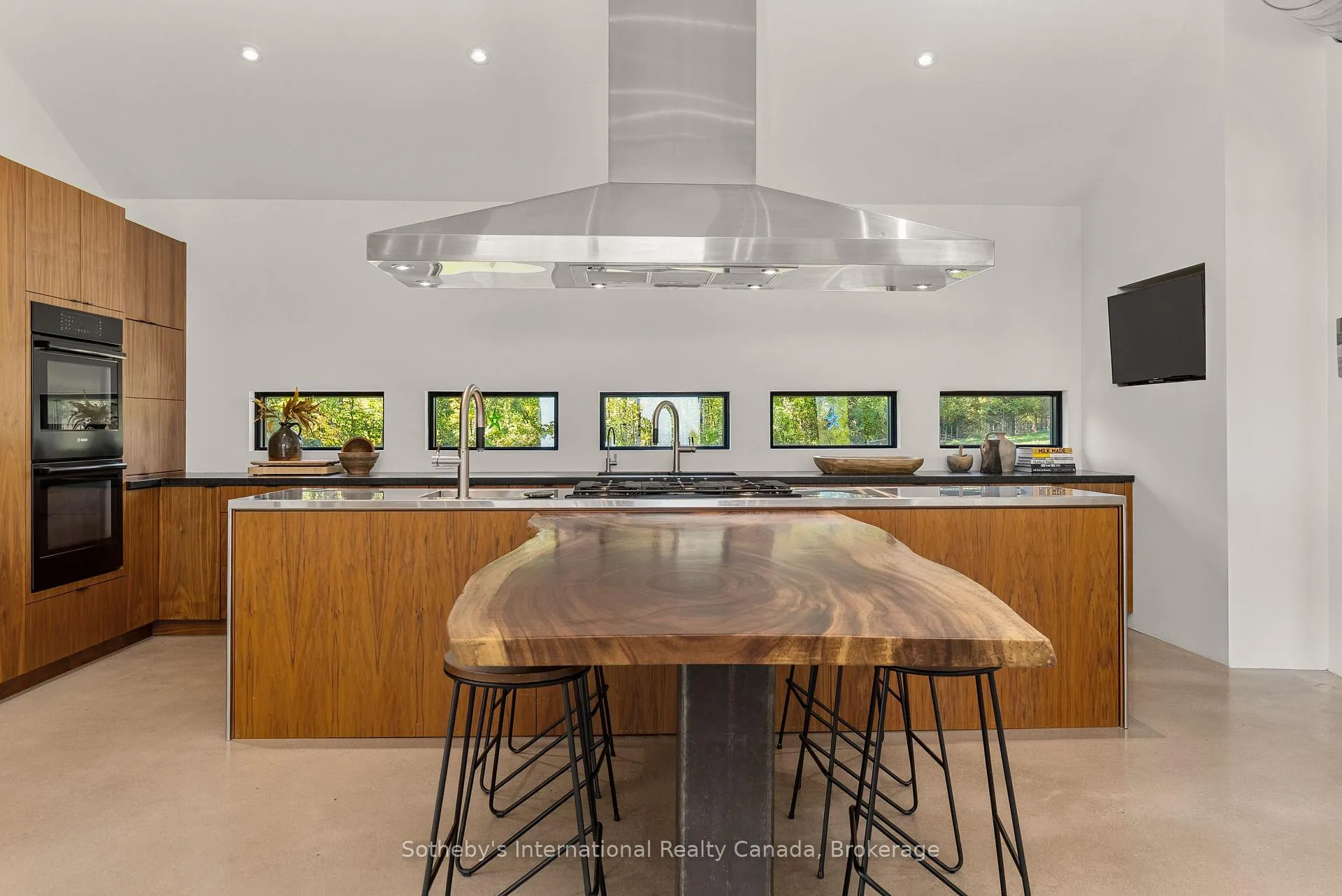 Photo 72 of 589903 Grey Road 19, Blue Mountains — HOMEH