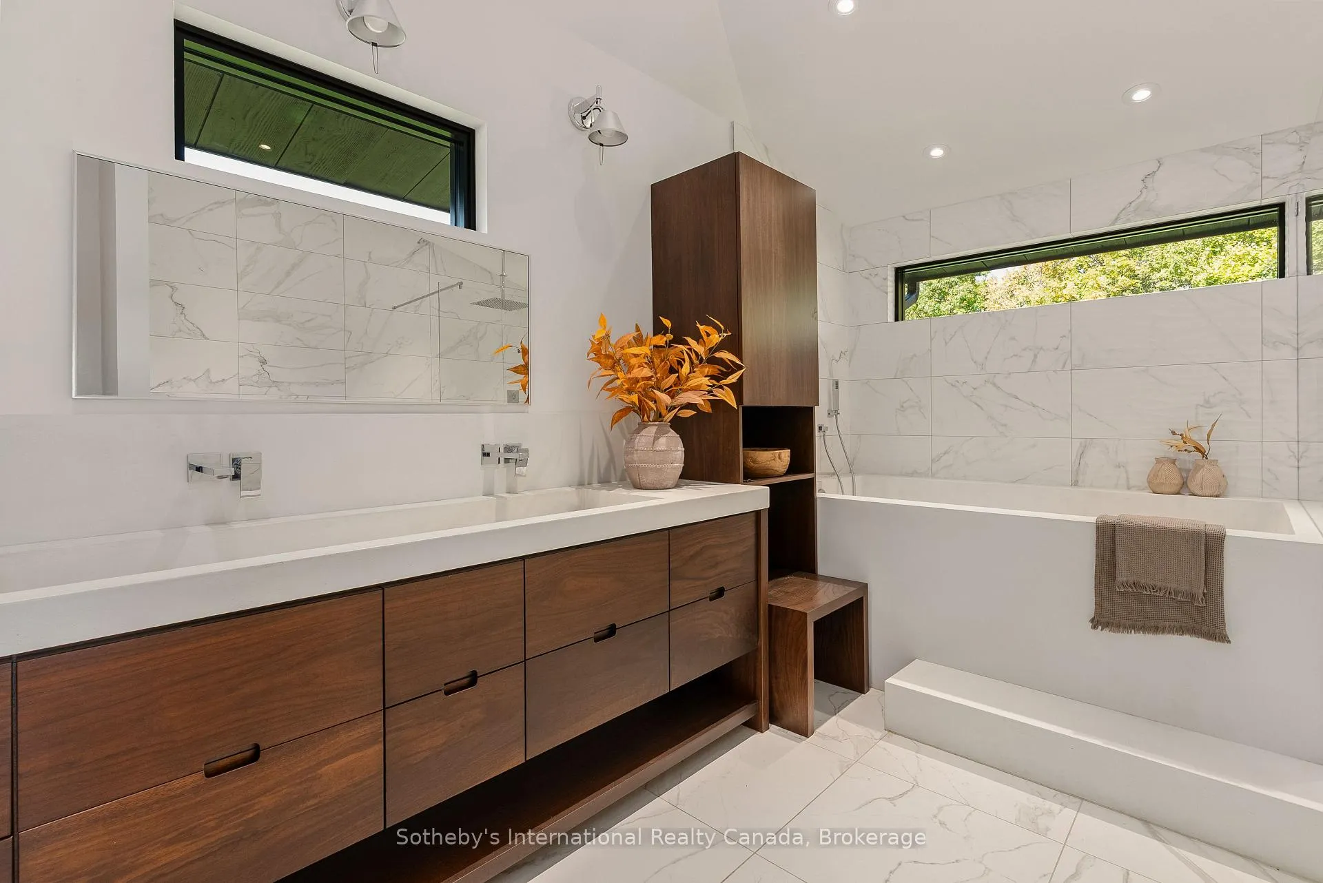 Photo 125 of 589903 Grey Road 19, Blue Mountains — HOMEH