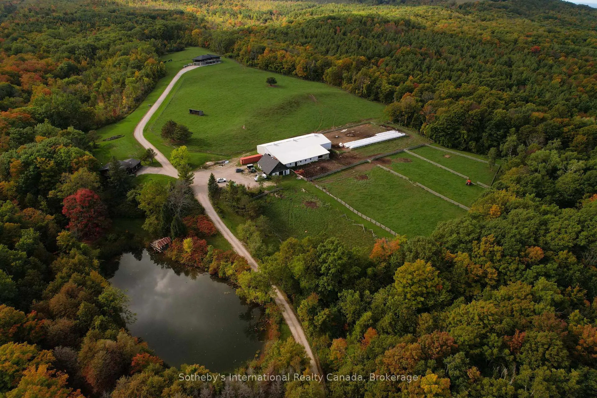 Photo 196 of 589903 Grey Road 19, Blue Mountains — HOMEH