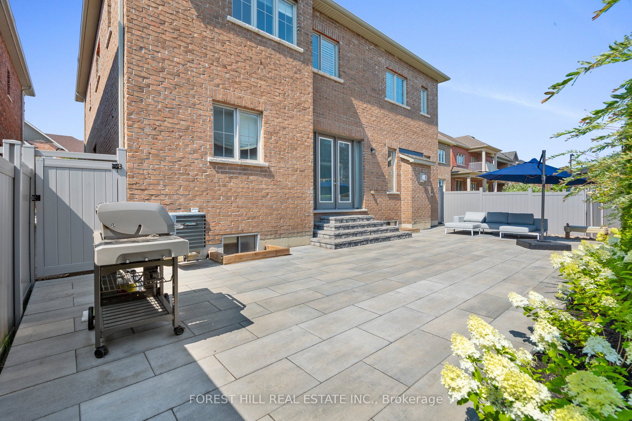 Photo 68 of 17 Ken Sinclair Crescent, Aurora, Aurora Estates — HOMEH