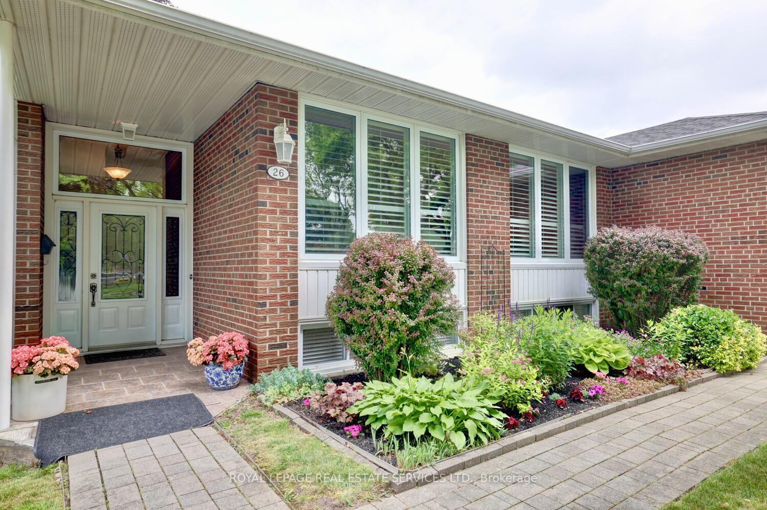 Photo 1 of 26 Cromer Place, Etobicoke, Willowridge-Martingrove-Richview — HOMEH
