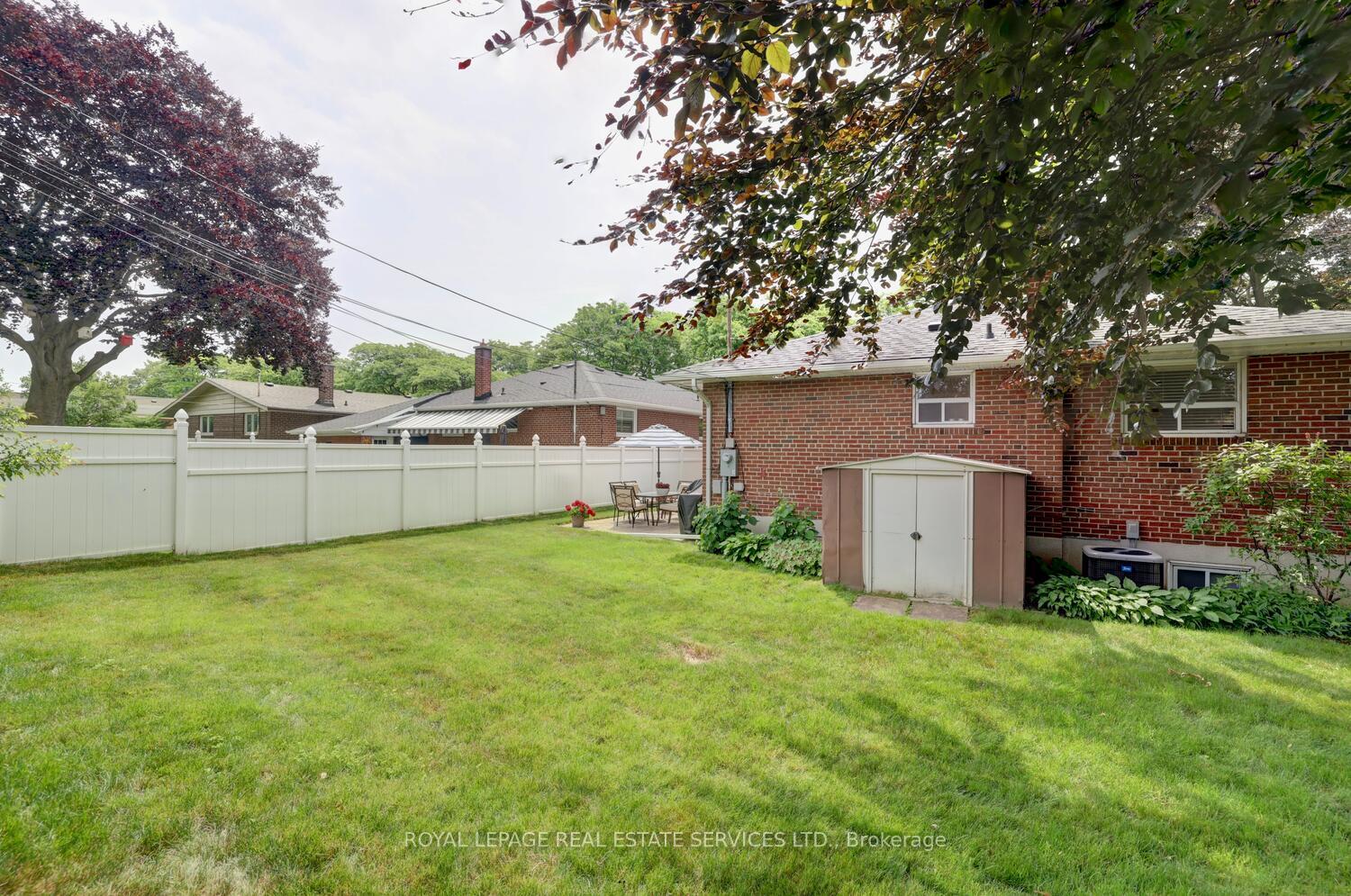 Photo 26 of 26 Cromer Place, Etobicoke, Willowridge-Martingrove-Richview — HOMEH