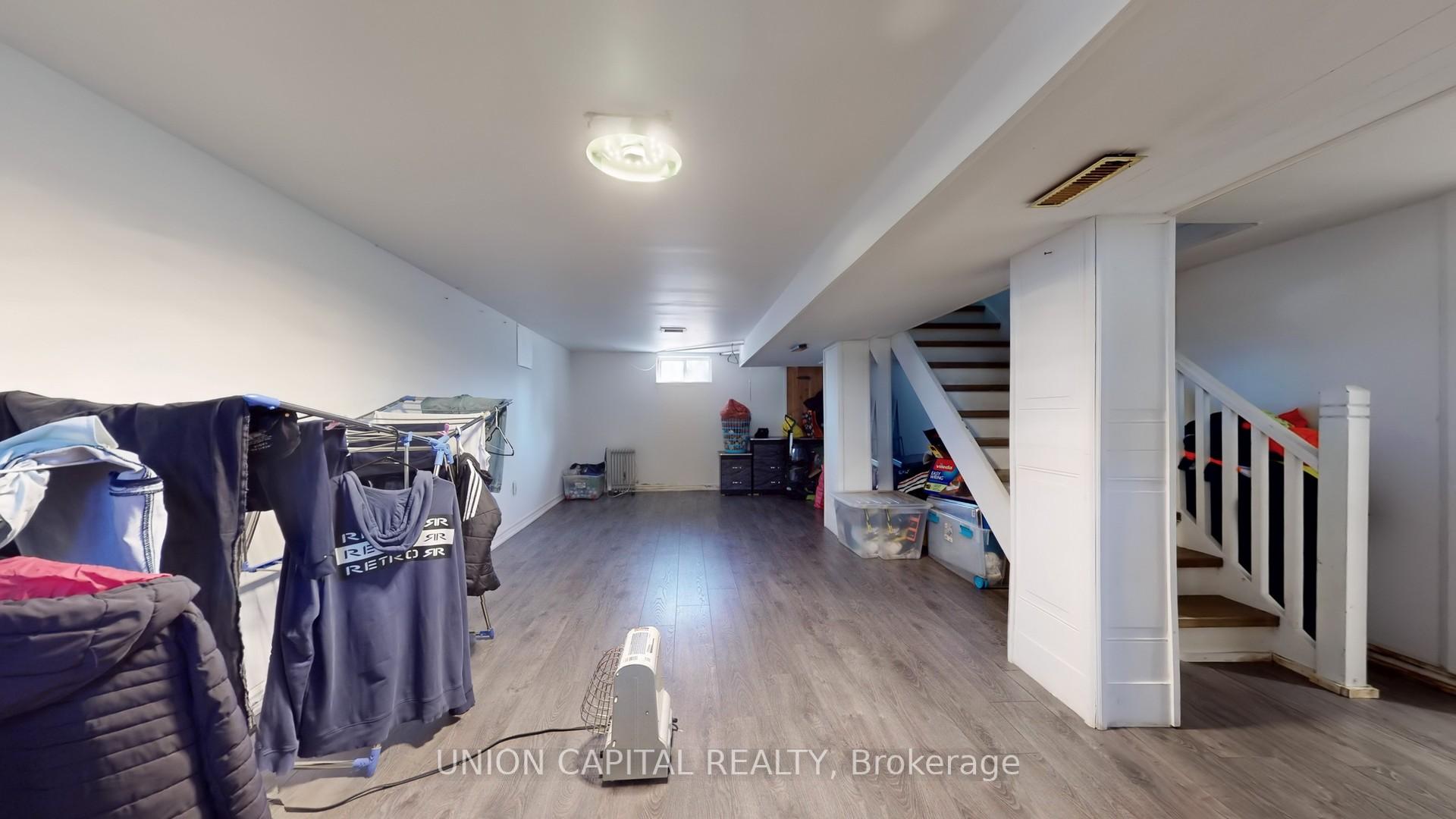 Photo 7 of 15 Mcarthur Street, Etobicoke, Kingsview Village-The Westway — HOMEH