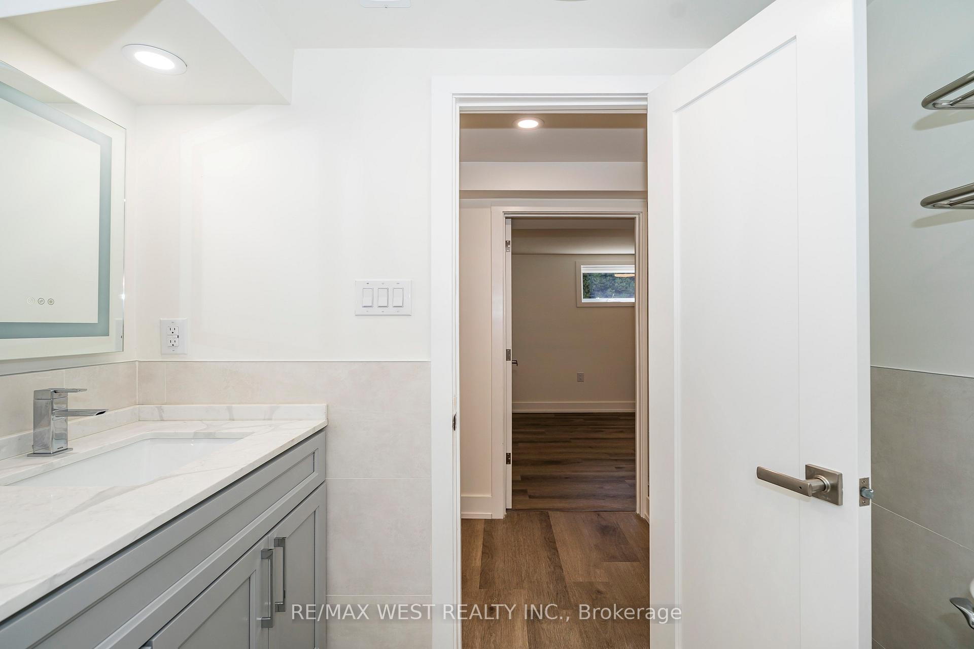 Photo 10 of Unit BSMT, 31 Rowse Crescent, Etobicoke, Kingsview Village-The Westway — HOMEH
