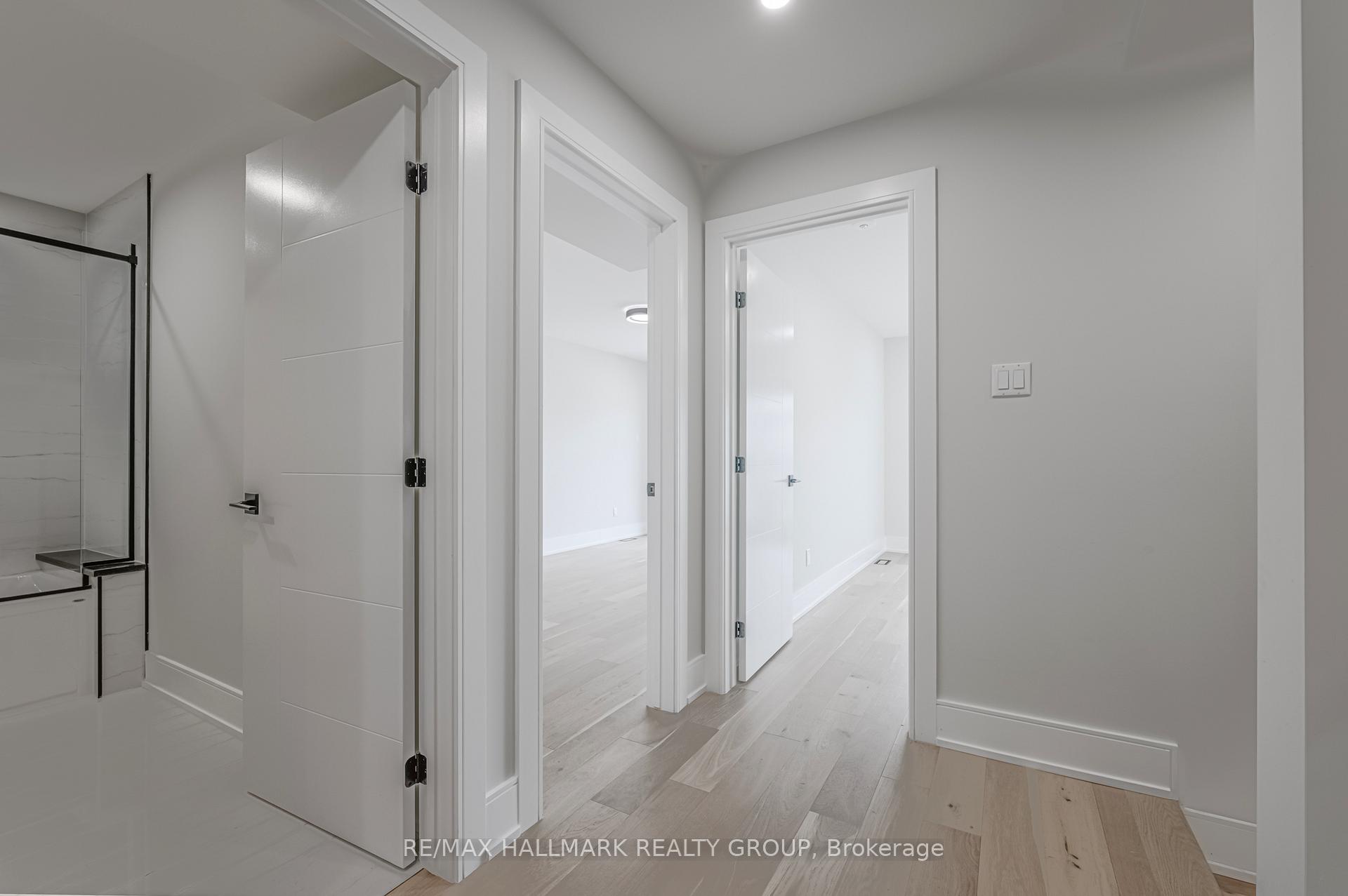 Photo 15 of 185A 185B Carleton Avenue, Ottawa, Ottawa West/Tunneys Pasture — HOMEH