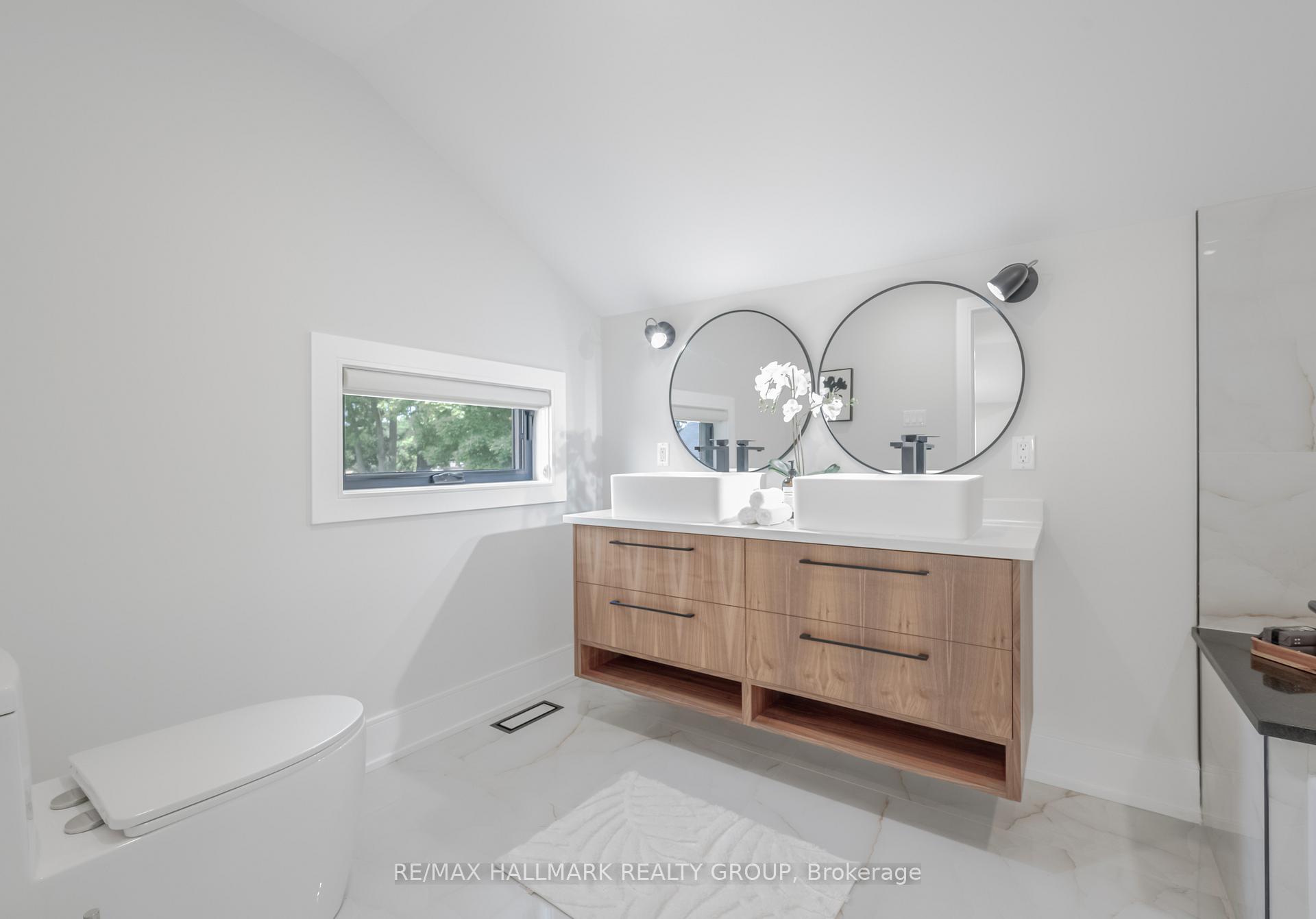 Photo 37 of 185A 185B Carleton Avenue, Ottawa, Ottawa West/Tunneys Pasture — HOMEH