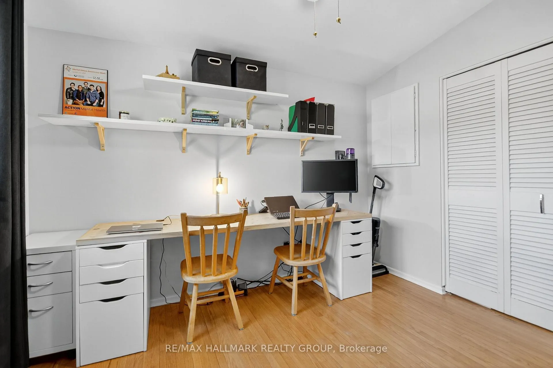 Photo 53 of 2074 Featherston Drive, Ottawa, Guildwood Estates - Urbandale Acres — HOMEH