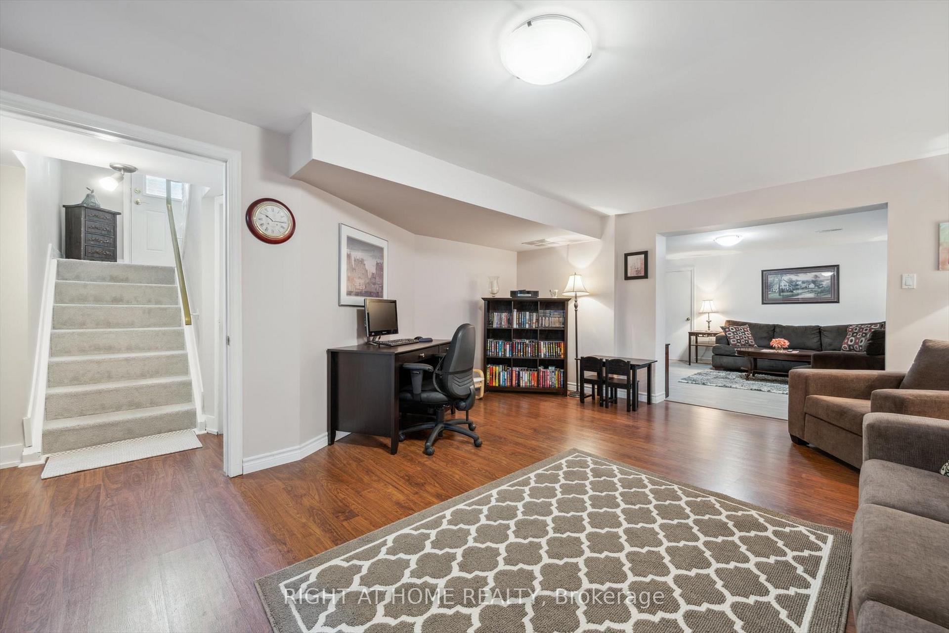 Photo 27 of 90 Clement Road, Etobicoke, Willowridge-Martingrove-Richview — HOMEH