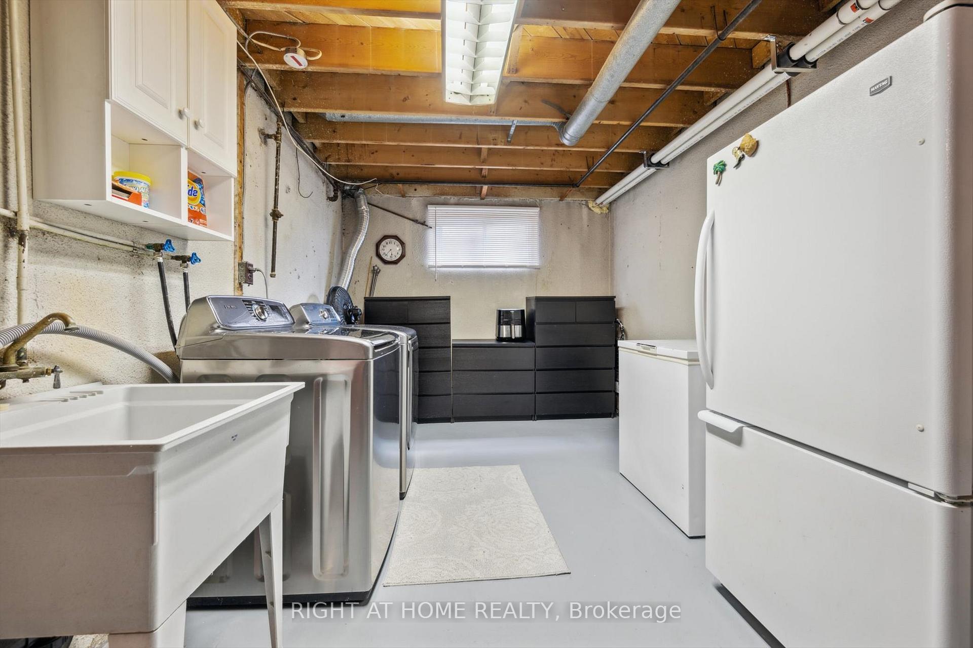 Photo 26 of 90 Clement Road, Etobicoke, Willowridge-Martingrove-Richview — HOMEH