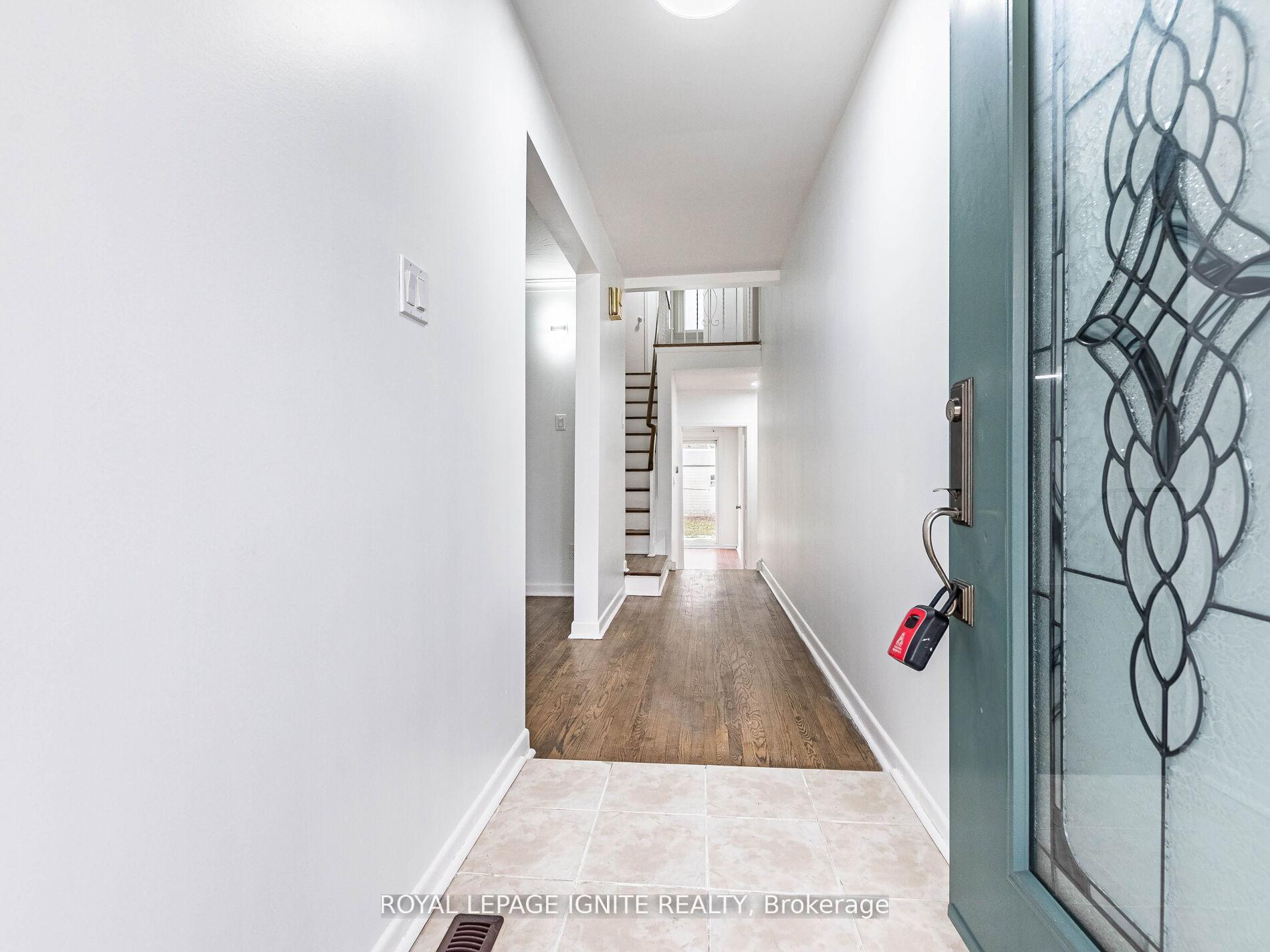 Photo 31 of 115 Northcrest Road, Etobicoke, Kingsview Village-The Westway — HOMEH