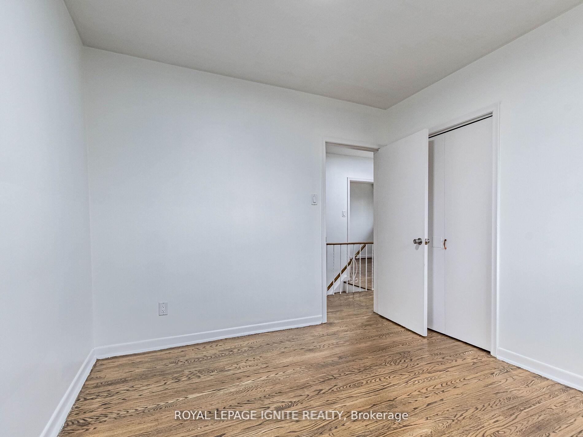 Photo 27 of 115 Northcrest Road, Etobicoke, Kingsview Village-The Westway — HOMEH