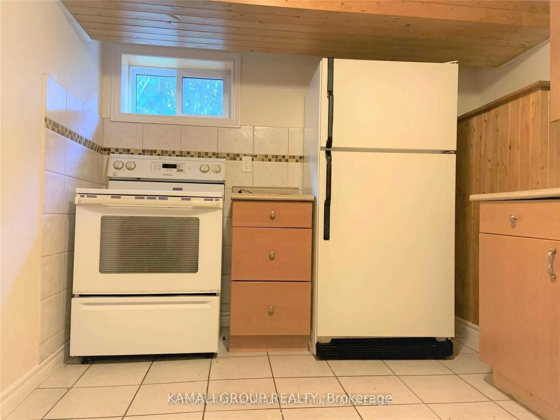 Photo 9 of 47 Child (Basement) Drive, Aurora, Aurora Highlands — HOMEH