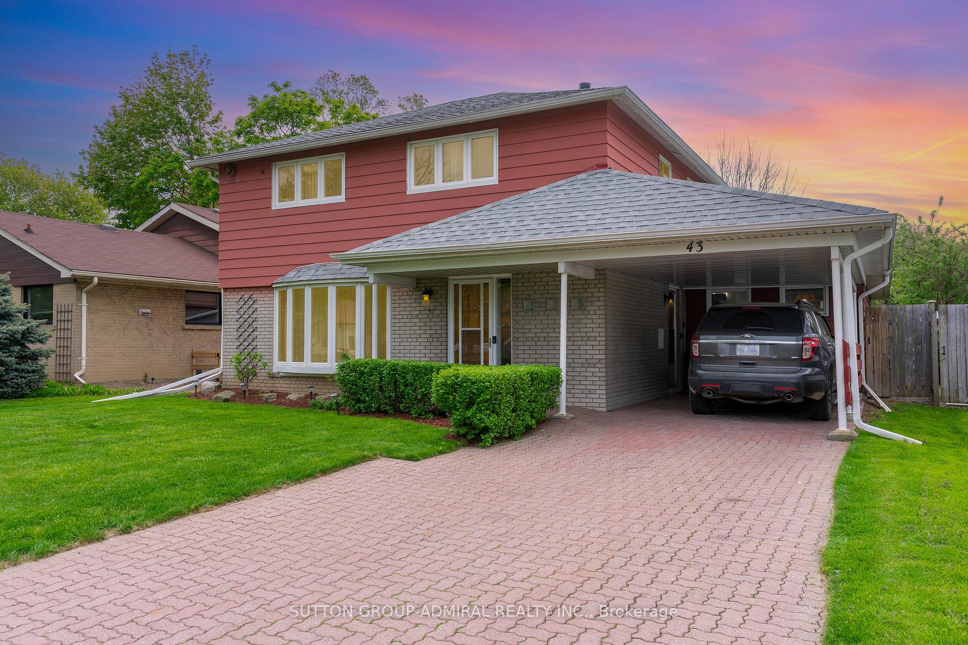 Photo 29 of 43 Vanderbrent Crescent, Etobicoke, Willowridge-Martingrove-Richview — HOMEH