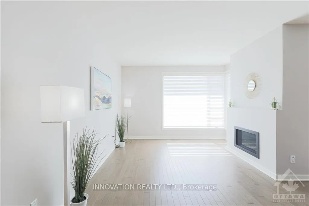 Photo 16 of 902 Chipping Circle, Ottawa, Riverside South/Gloucester Glen — HOMEH